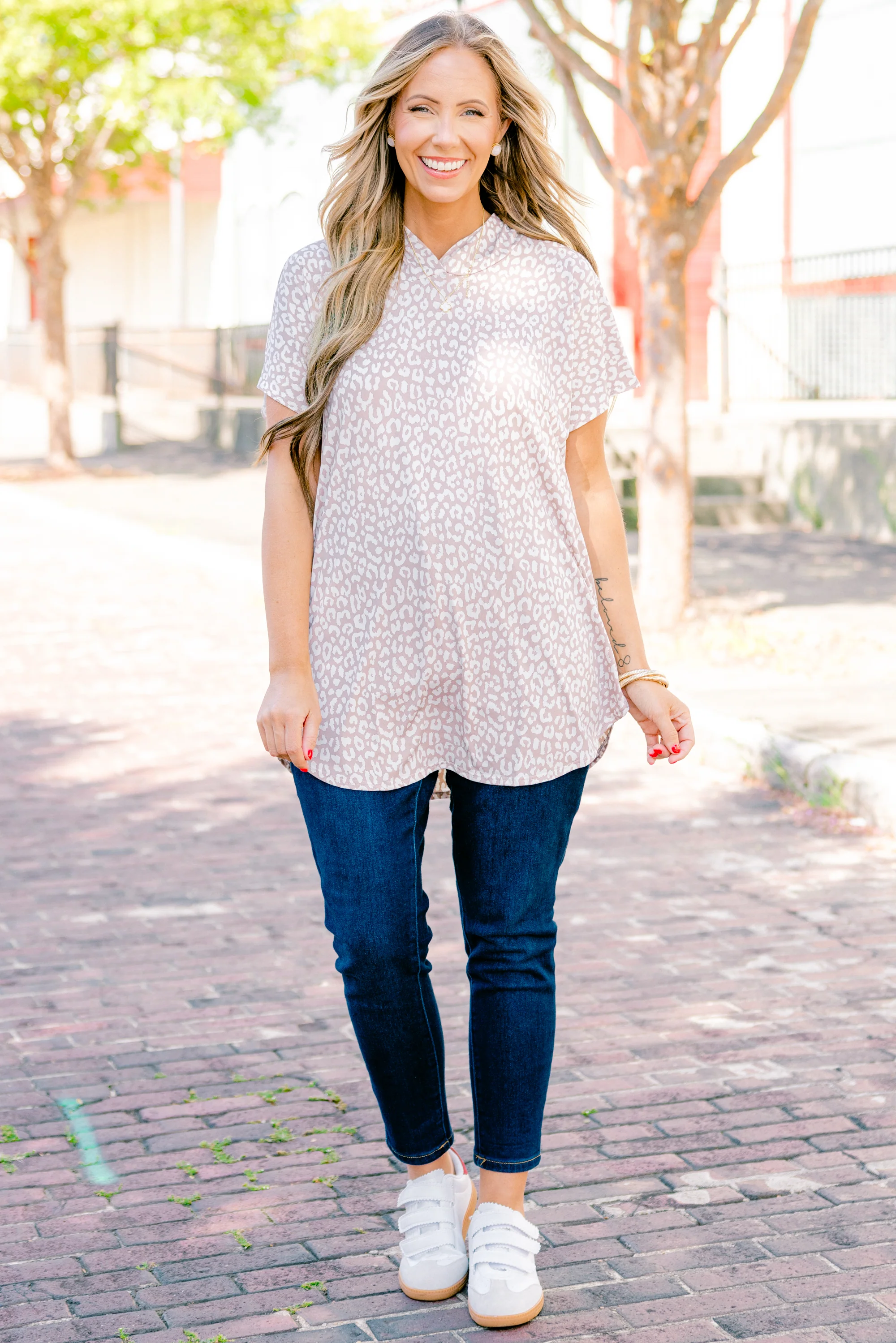 Don  t Mess Around Hoodie, Taupe - Giverhouse