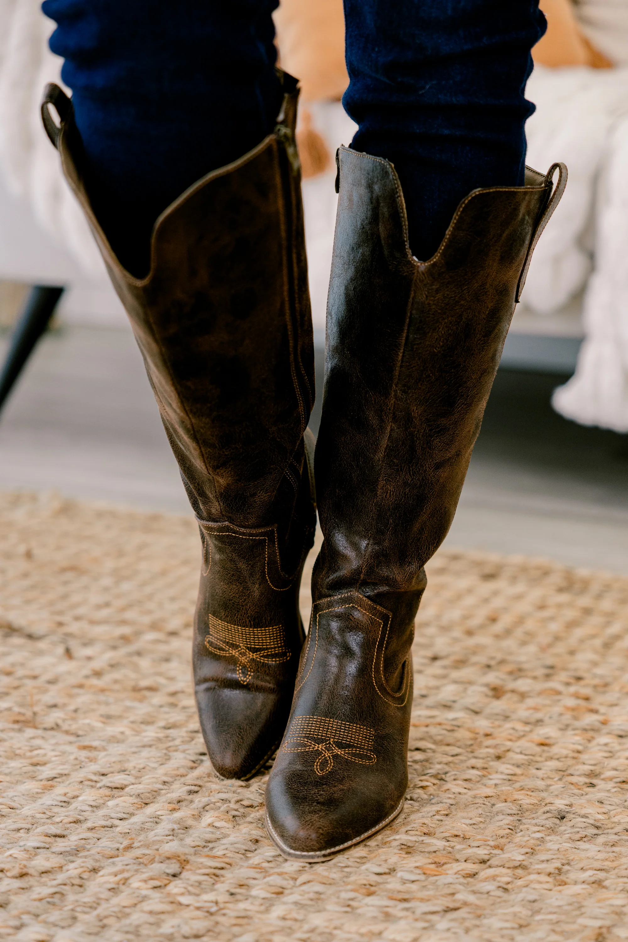 Corky's: Dusty Rose Trail Boots, Espresso - Giverhouse