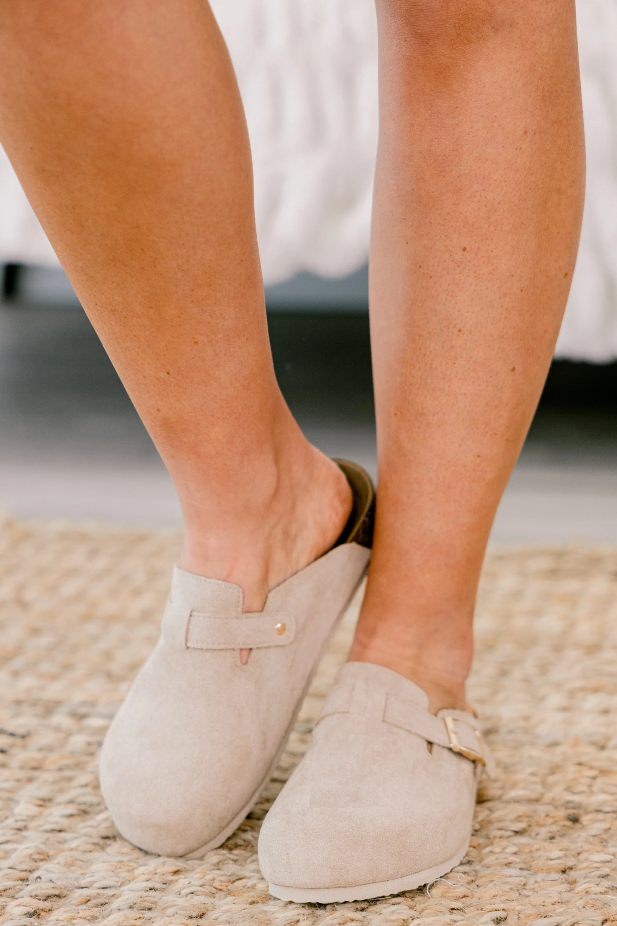 Lucky Girl Slides, Sand - Giverhouse