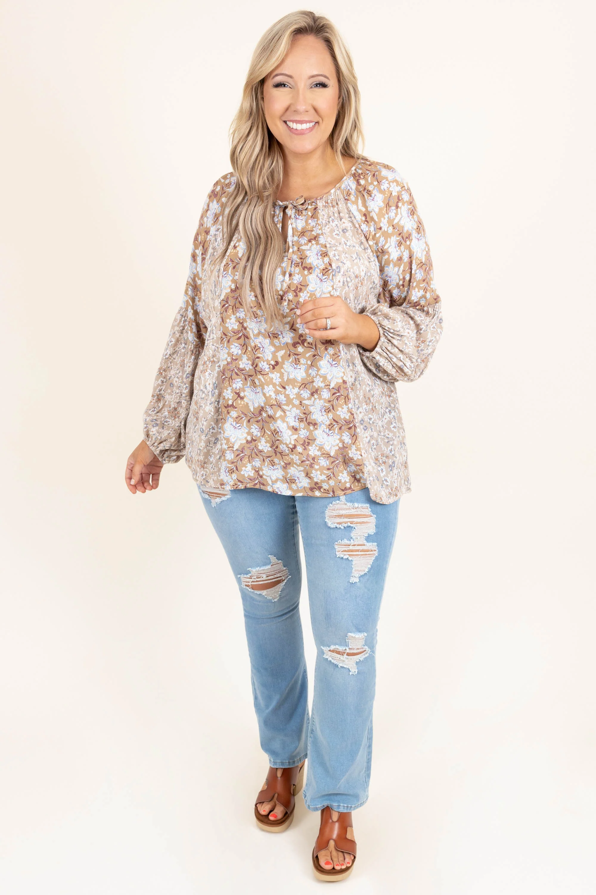 Country Girl Dreams Jeans, Light Wash - Giverhouse