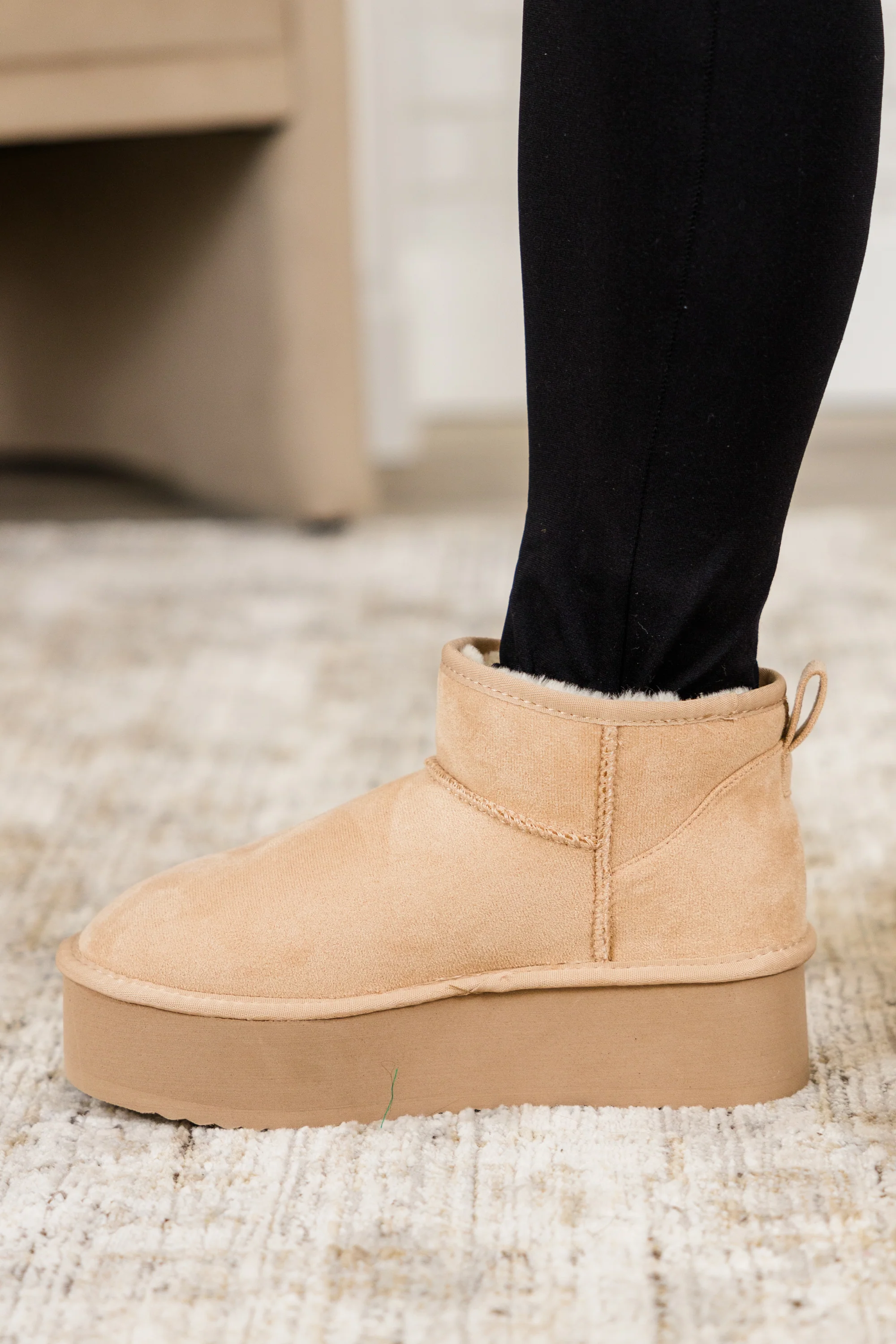 Cozy In Comfort Booties, Oatmeal - Giverhouse