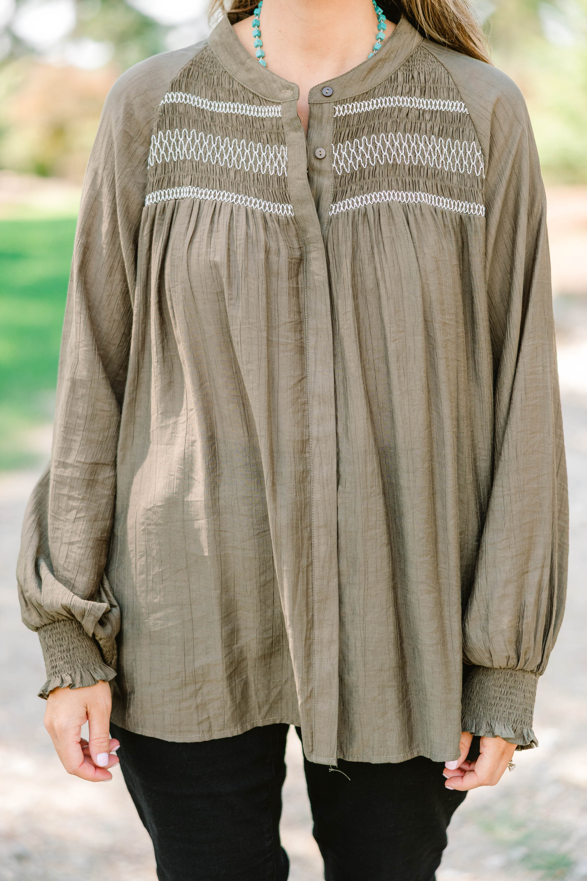 Jumping Ahead Top, Olive - Giverhouse