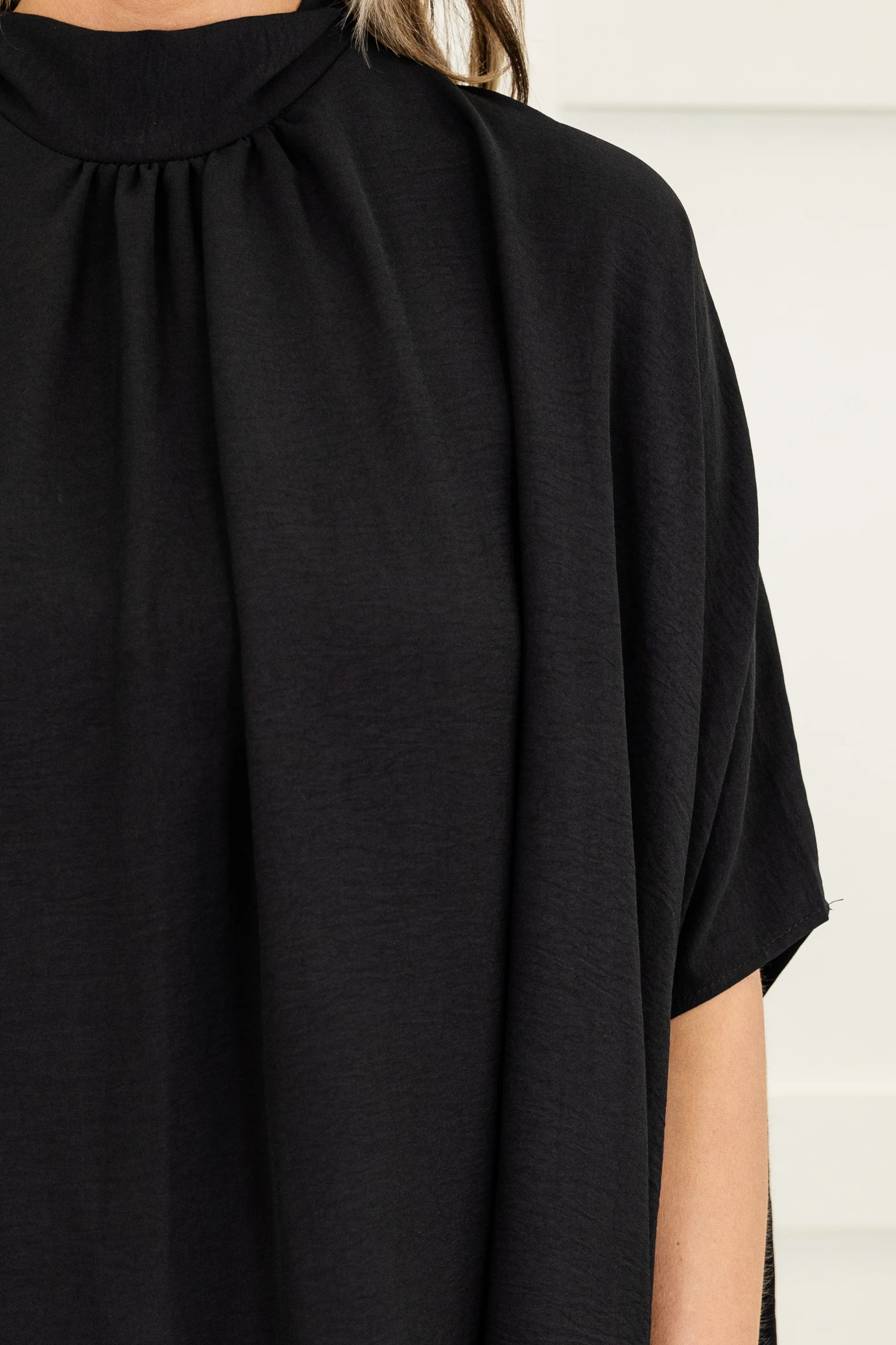 Look Good, Feel Good Top, Black - Giverhouse