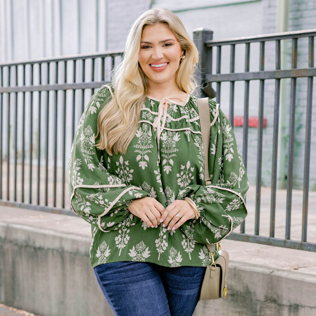 Glowing Moon Top, Green - Giverhouse