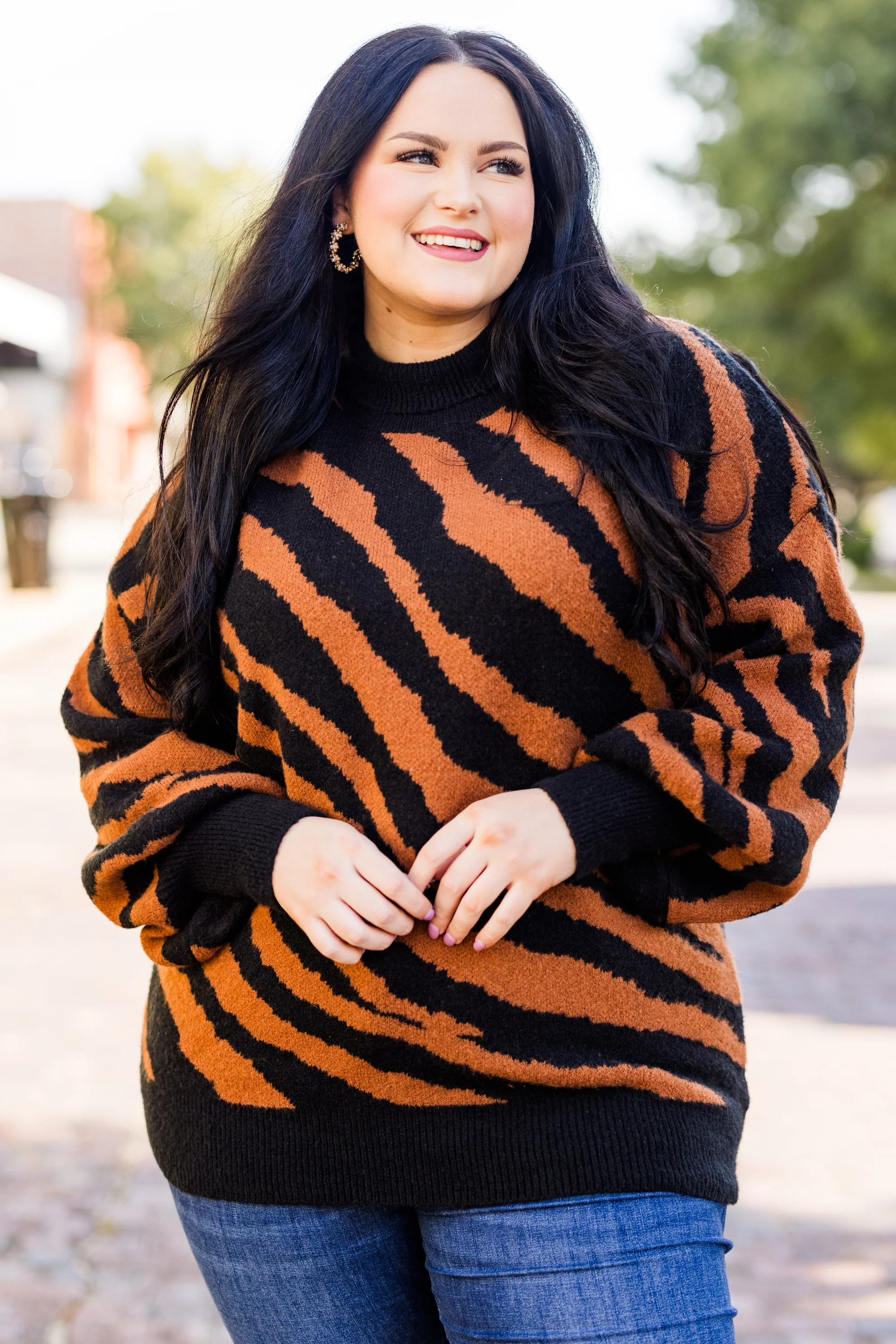 Cuddle Bug Sweater, Brown - Giverhouse