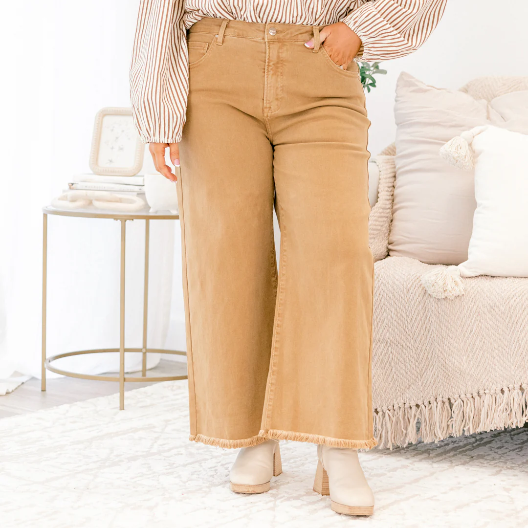 Peachy Keen Jeans, Mocha - Giverhouse