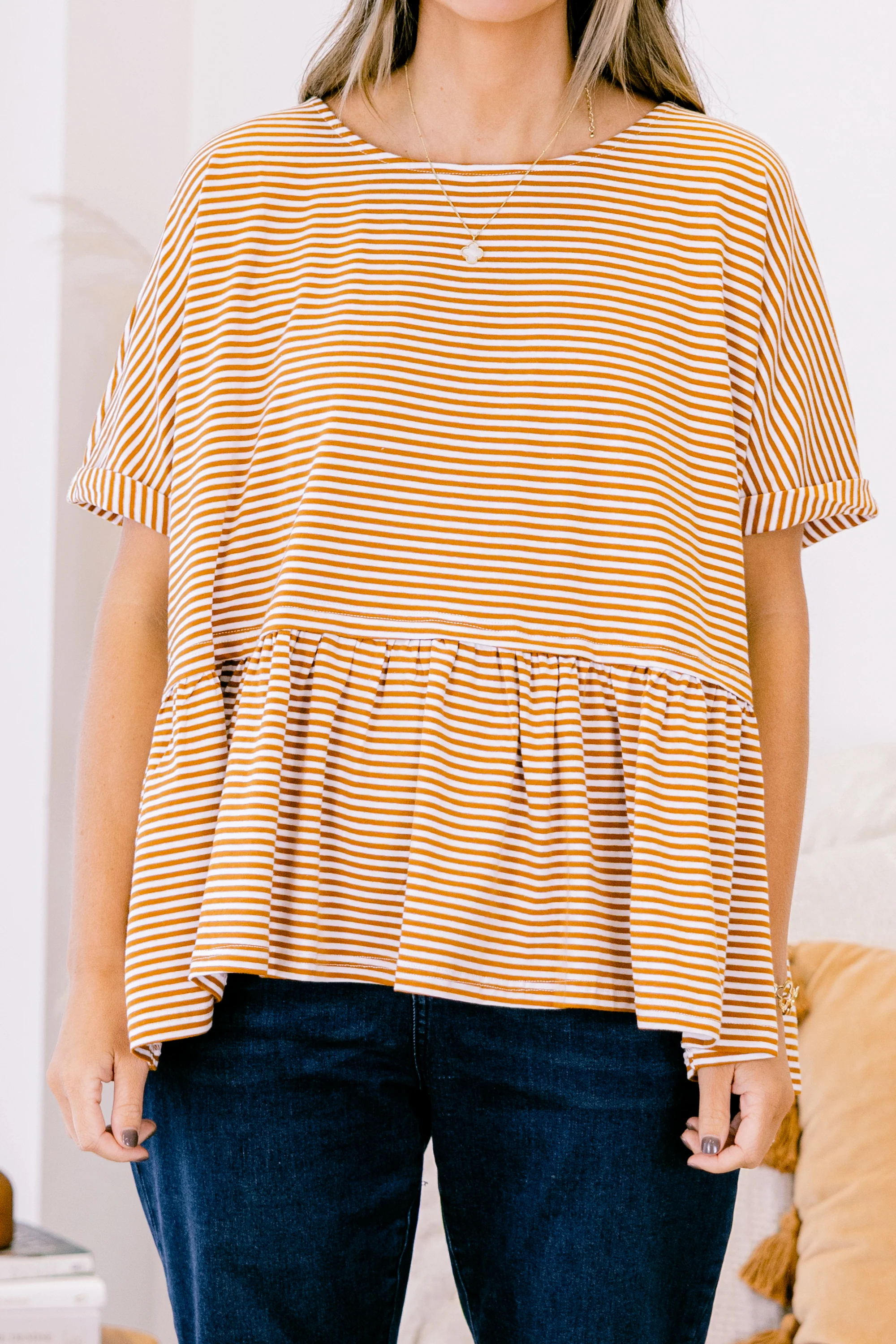 Wear And Tear Top, Taupe-Ivory - Giverhouse