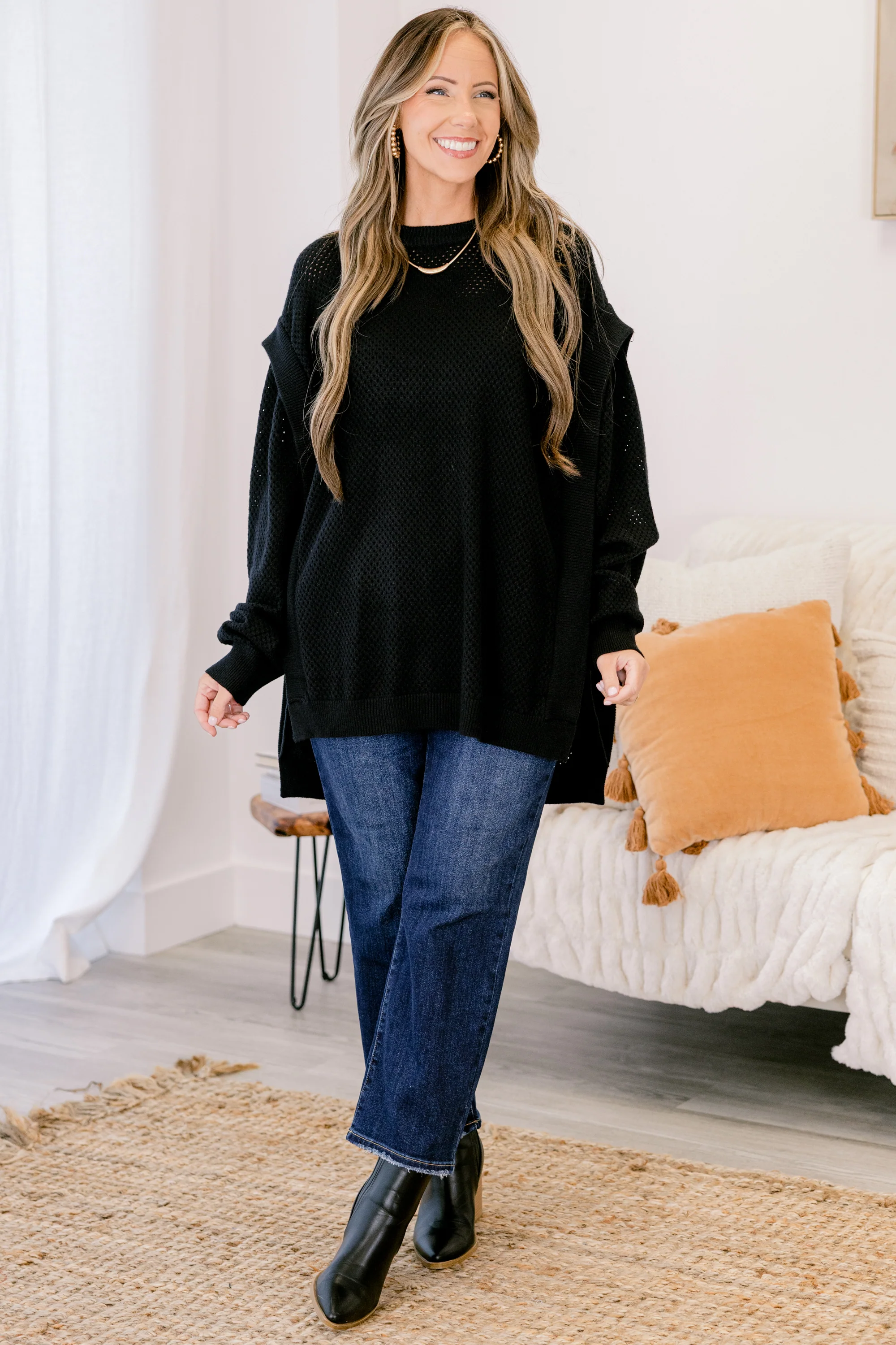 Allstar Sweater, Black - Giverhouse