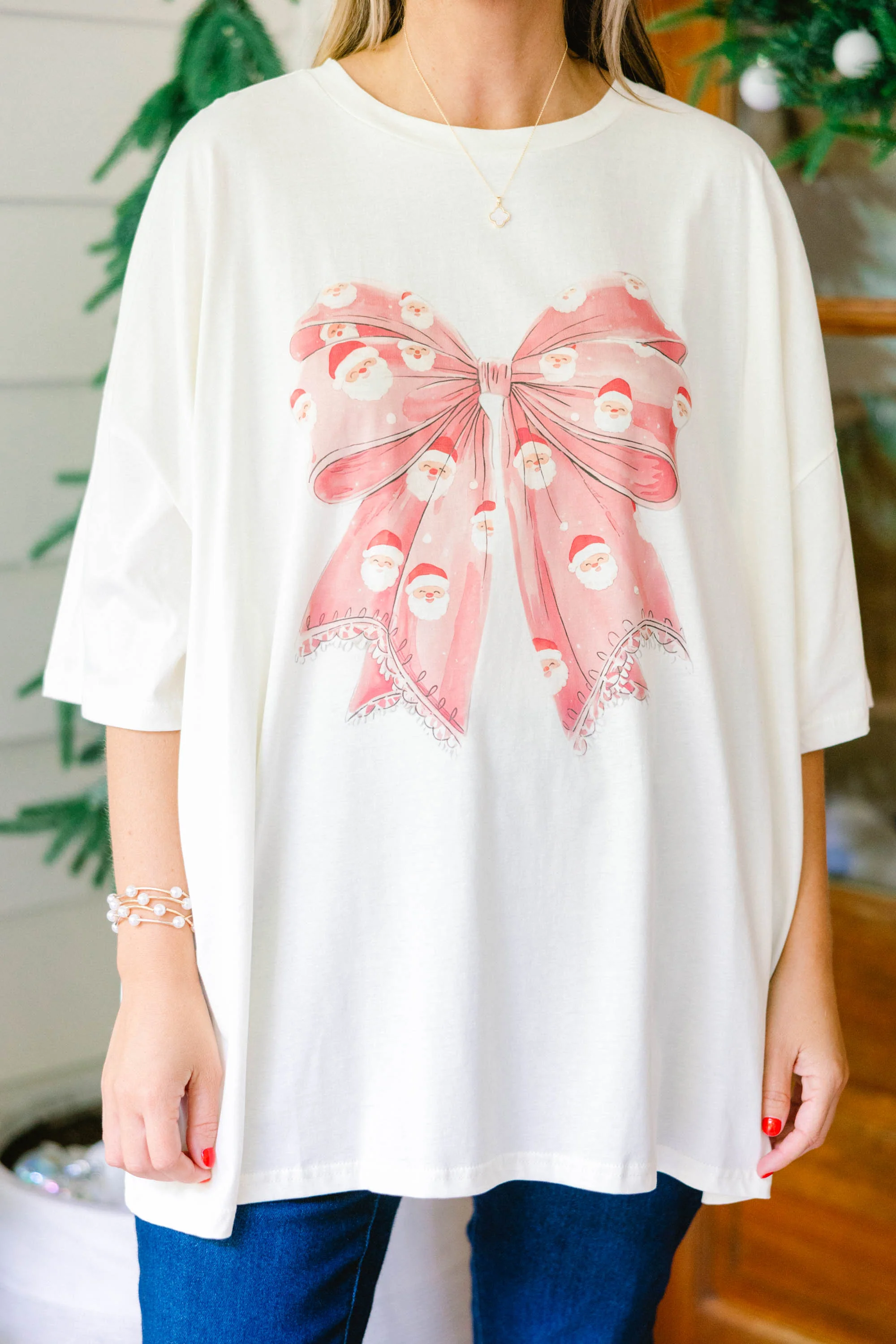 Santa Bows Boyfriend Tee, Ivory - Giverhouse