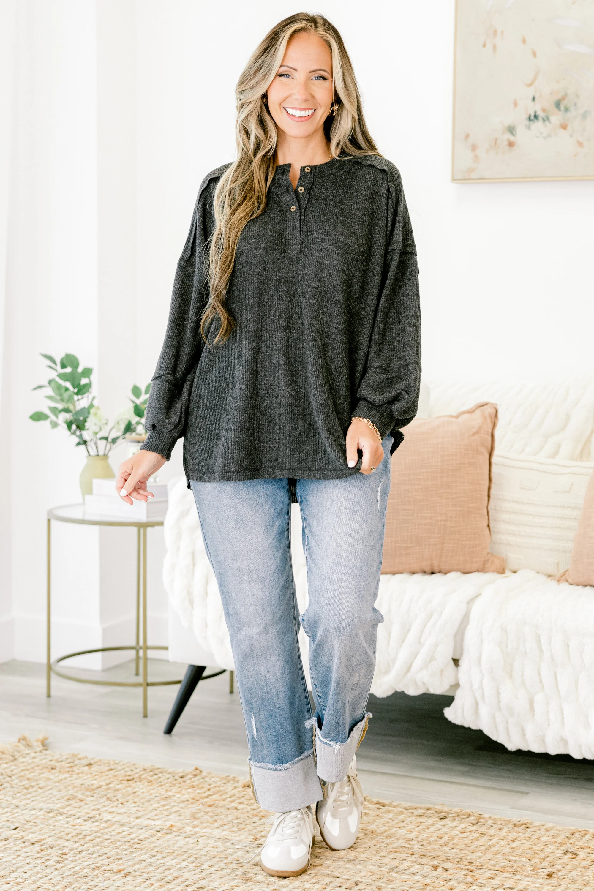 Chill Days Sweater, Black - Giverhouse