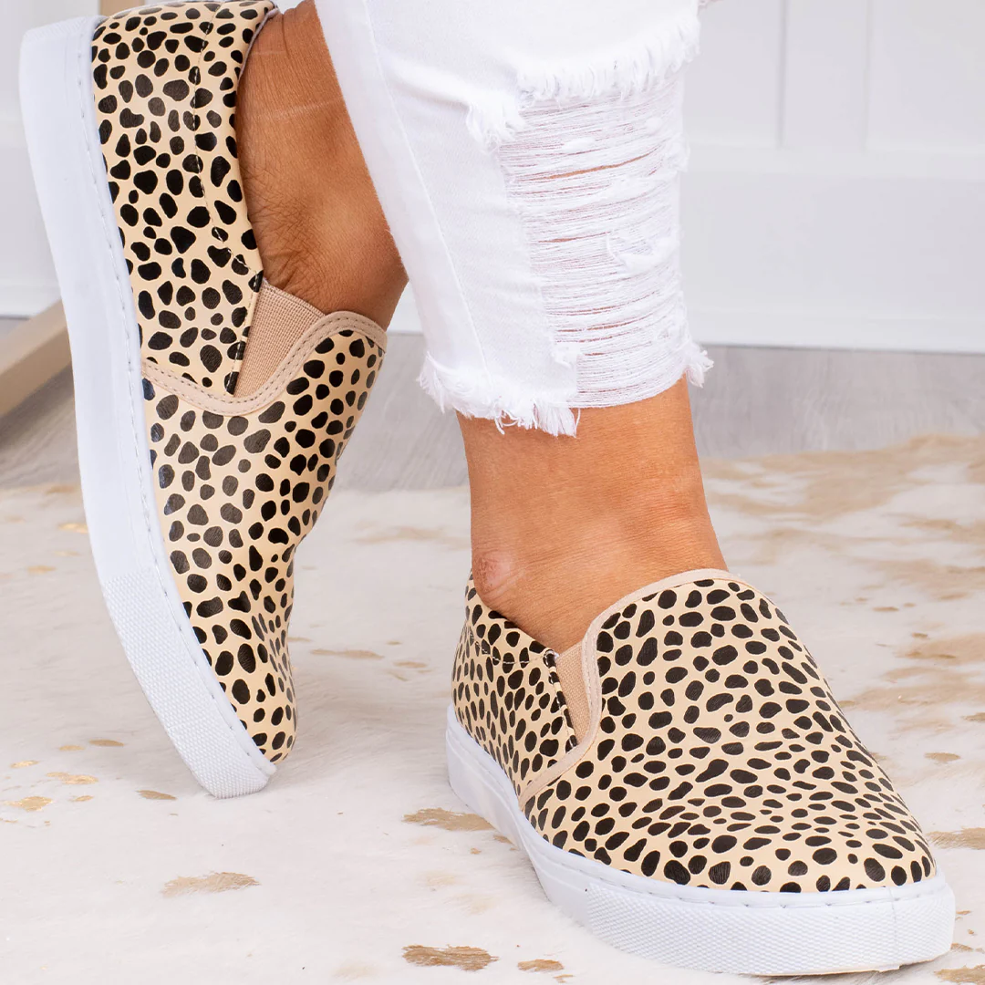 Jump Around Slides, Beige - Giverhouse