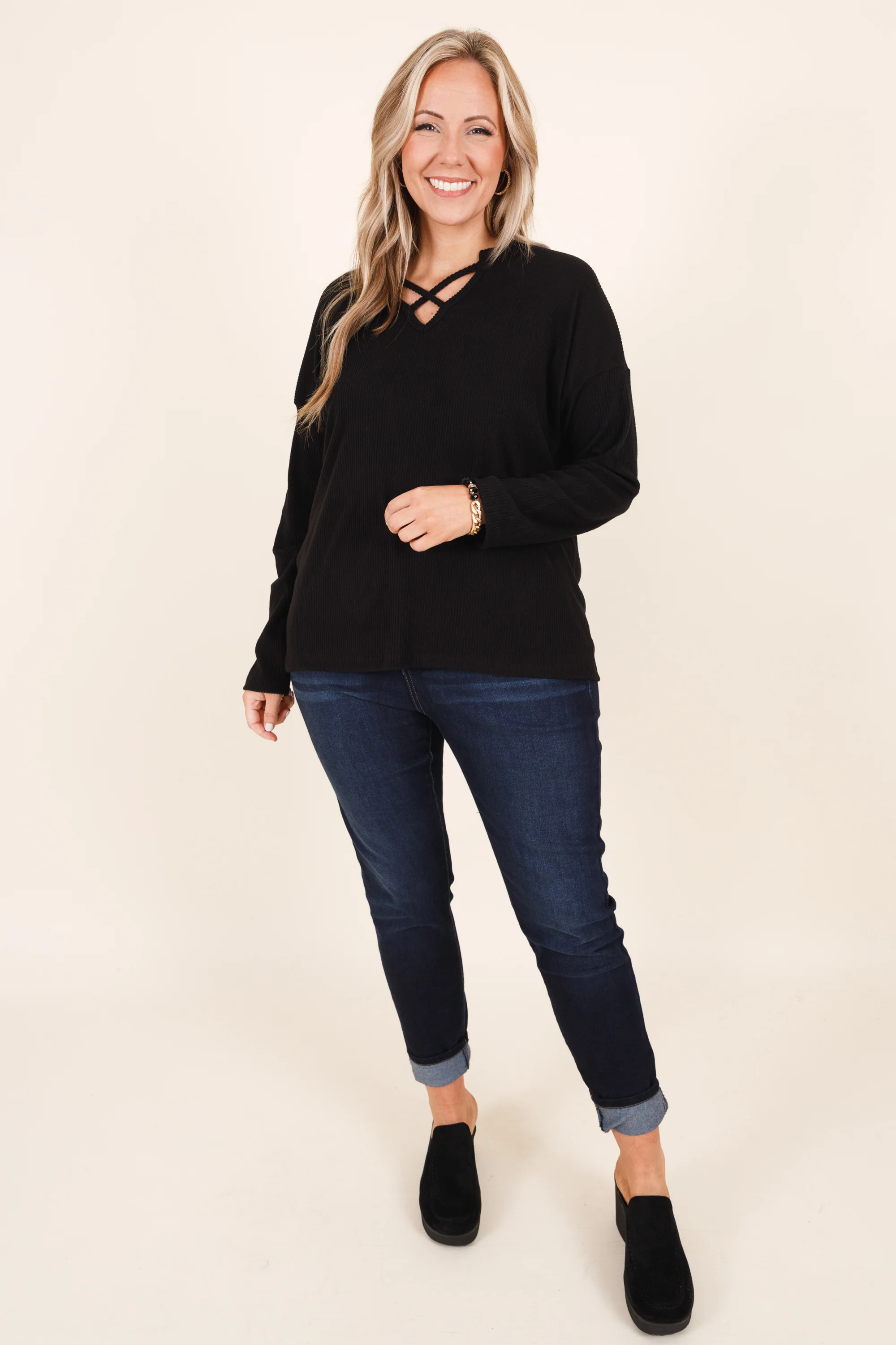 Follow Your Journey Top, Black - Giverhouse