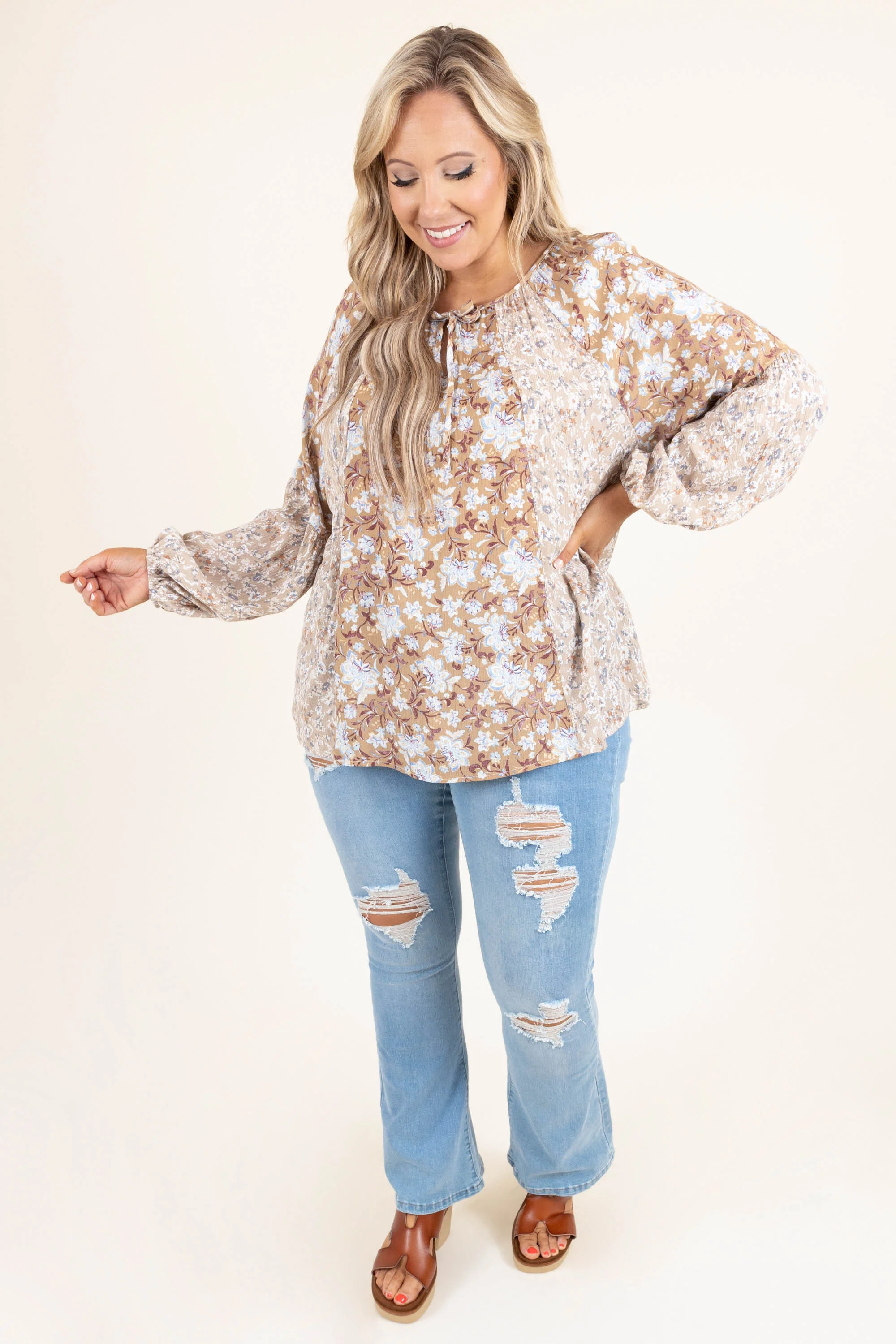 Country Girl Dreams Jeans, Light Wash - Giverhouse