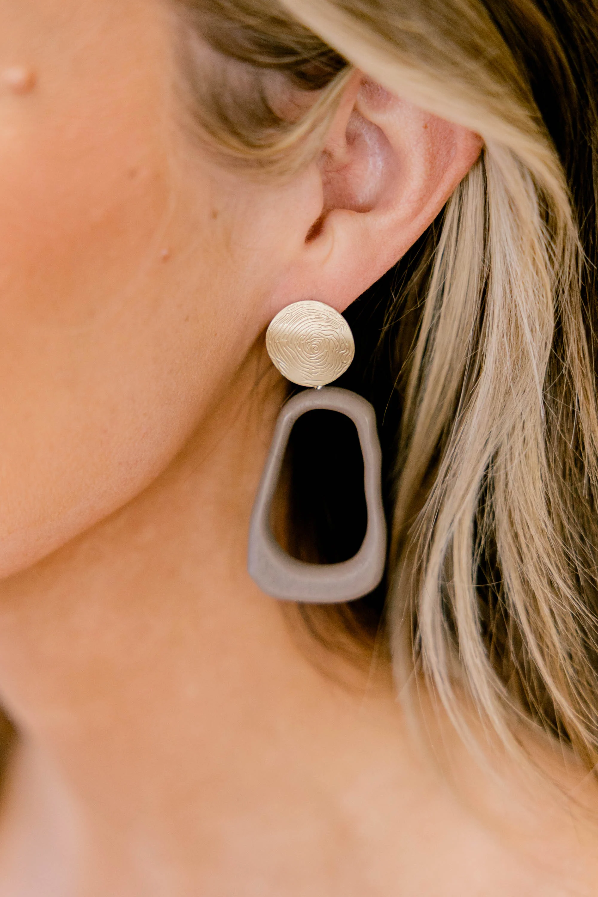 Midnight Marvel Earrings, Brown - Giverhouse