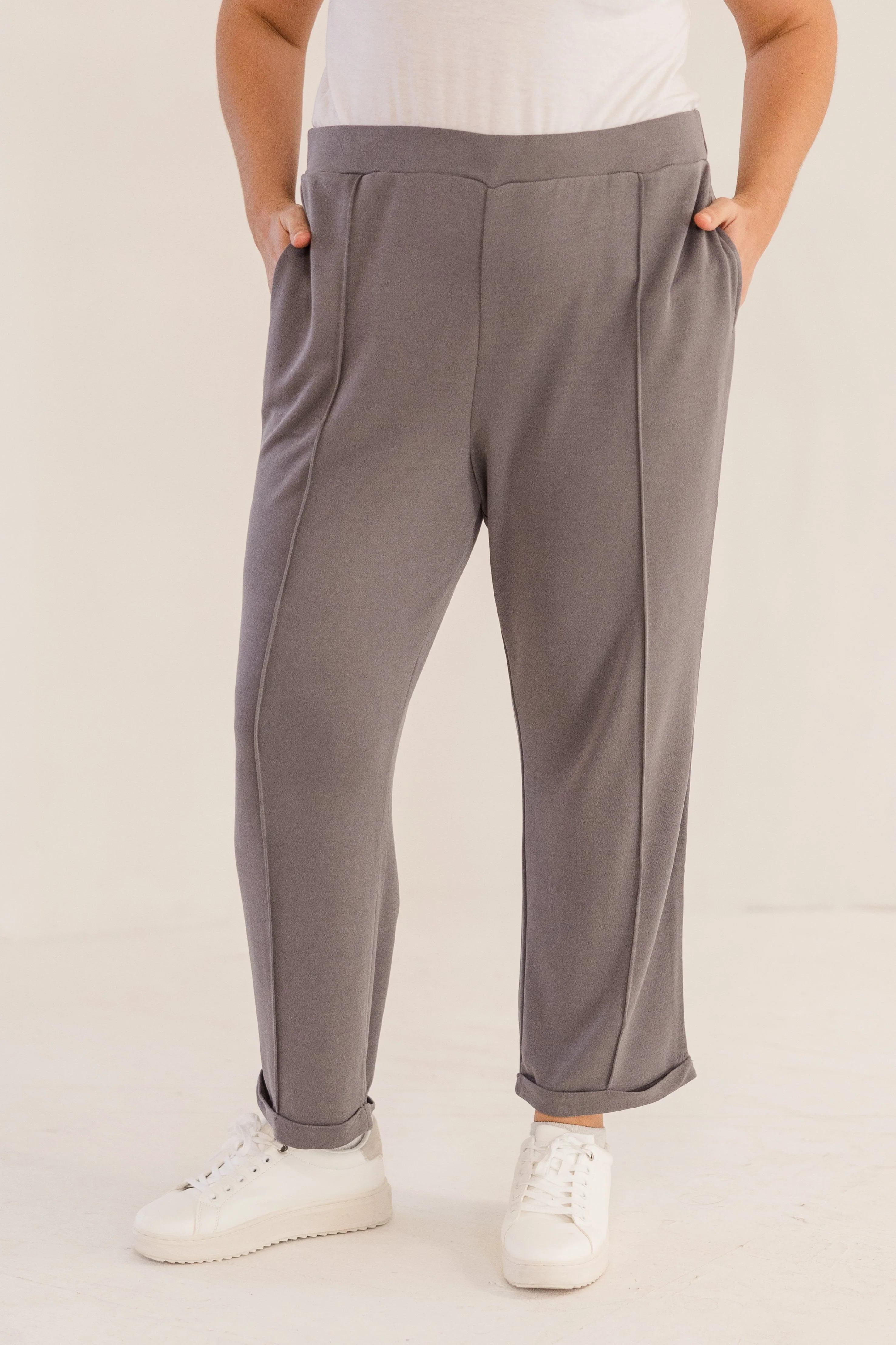 Chloe Pintuck Taper Pant, Castle Rock - Giverhouse