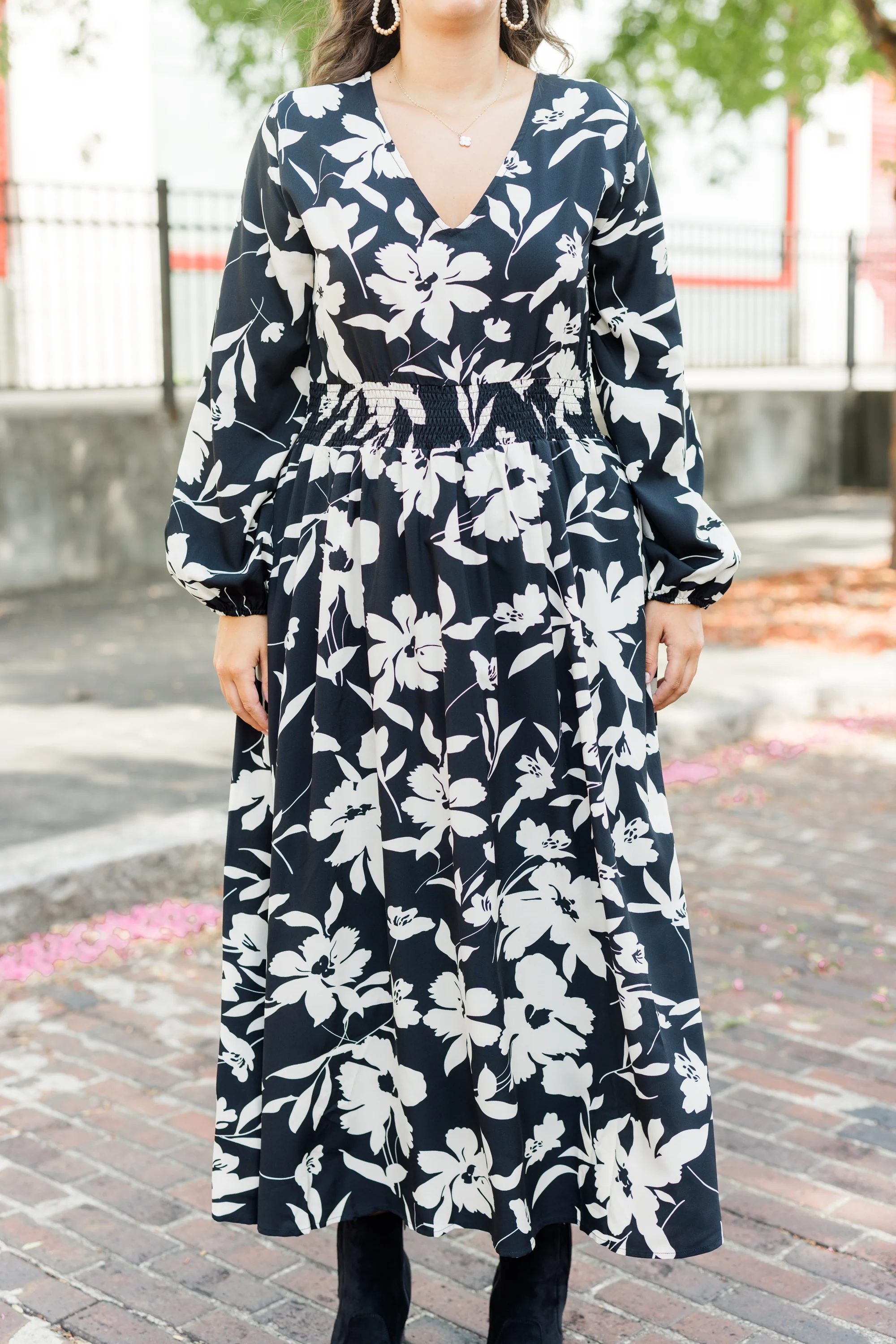 Alluring Autumn Dress, Black - Giverhouse