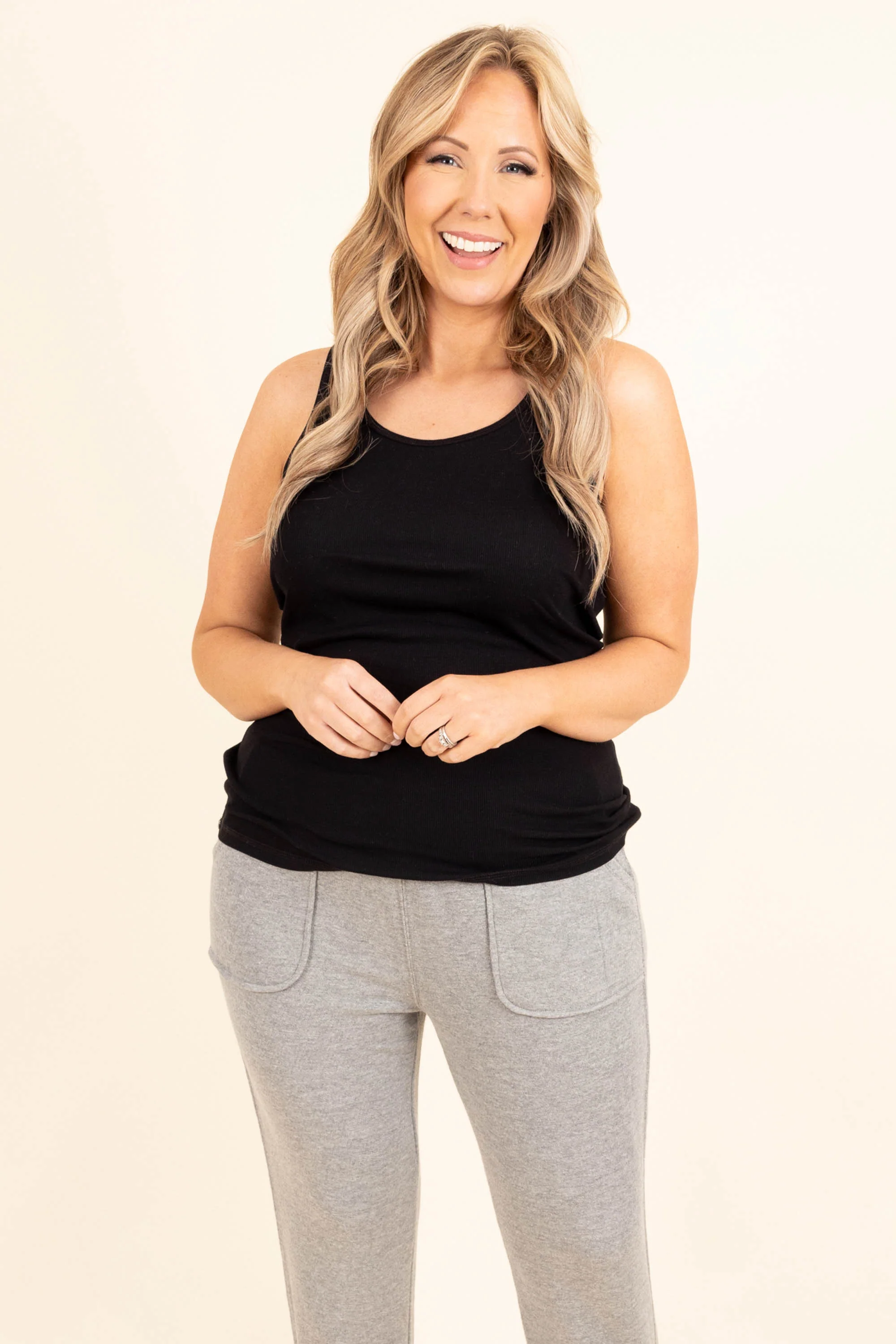 Simple Woman Tank, Black - Giverhouse