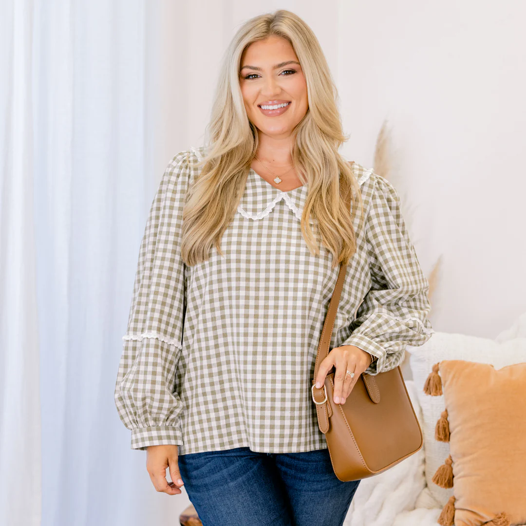 In Our Worlds Top, Green - Giverhouse