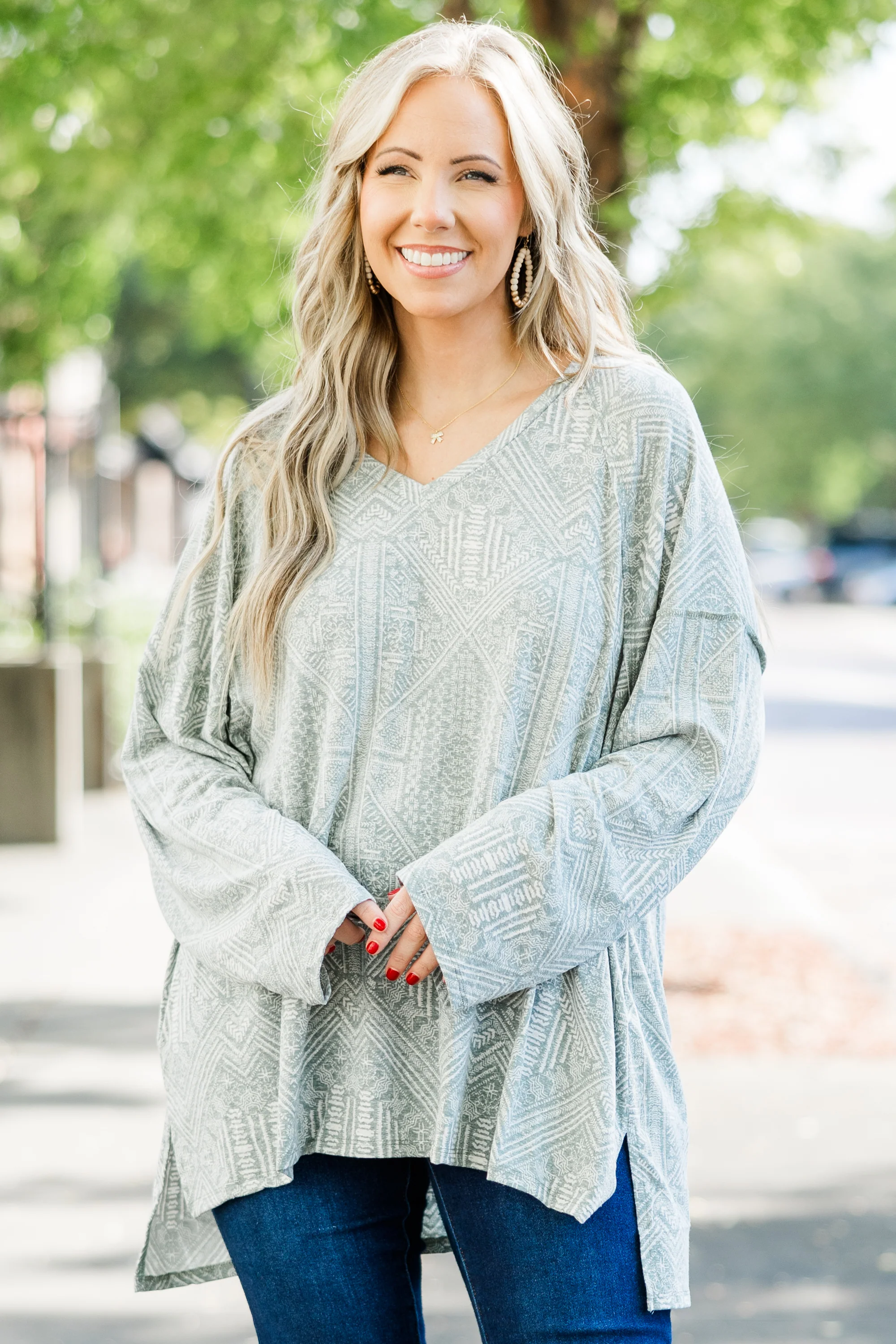 Full Of Charm Top, Sage - Giverhouse