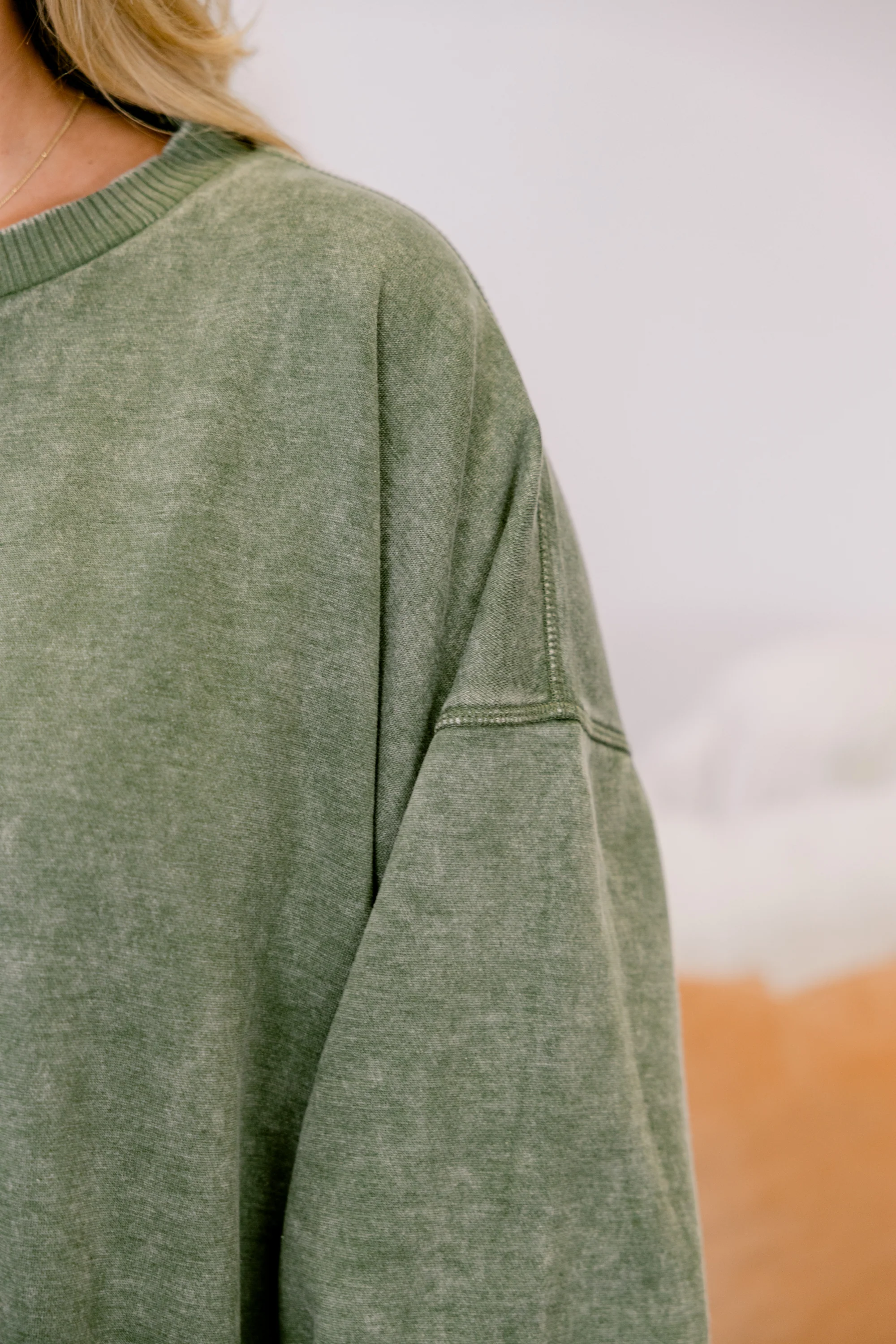 Only Getting Started Pullover, Light Olive - Giverhouse