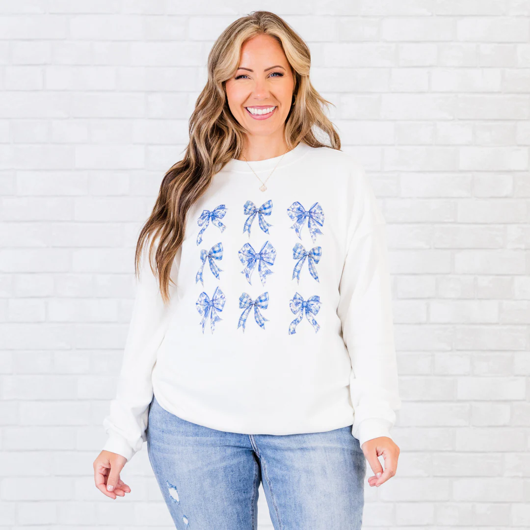 A Moment For The Bow Pullover, White - Giverhouse