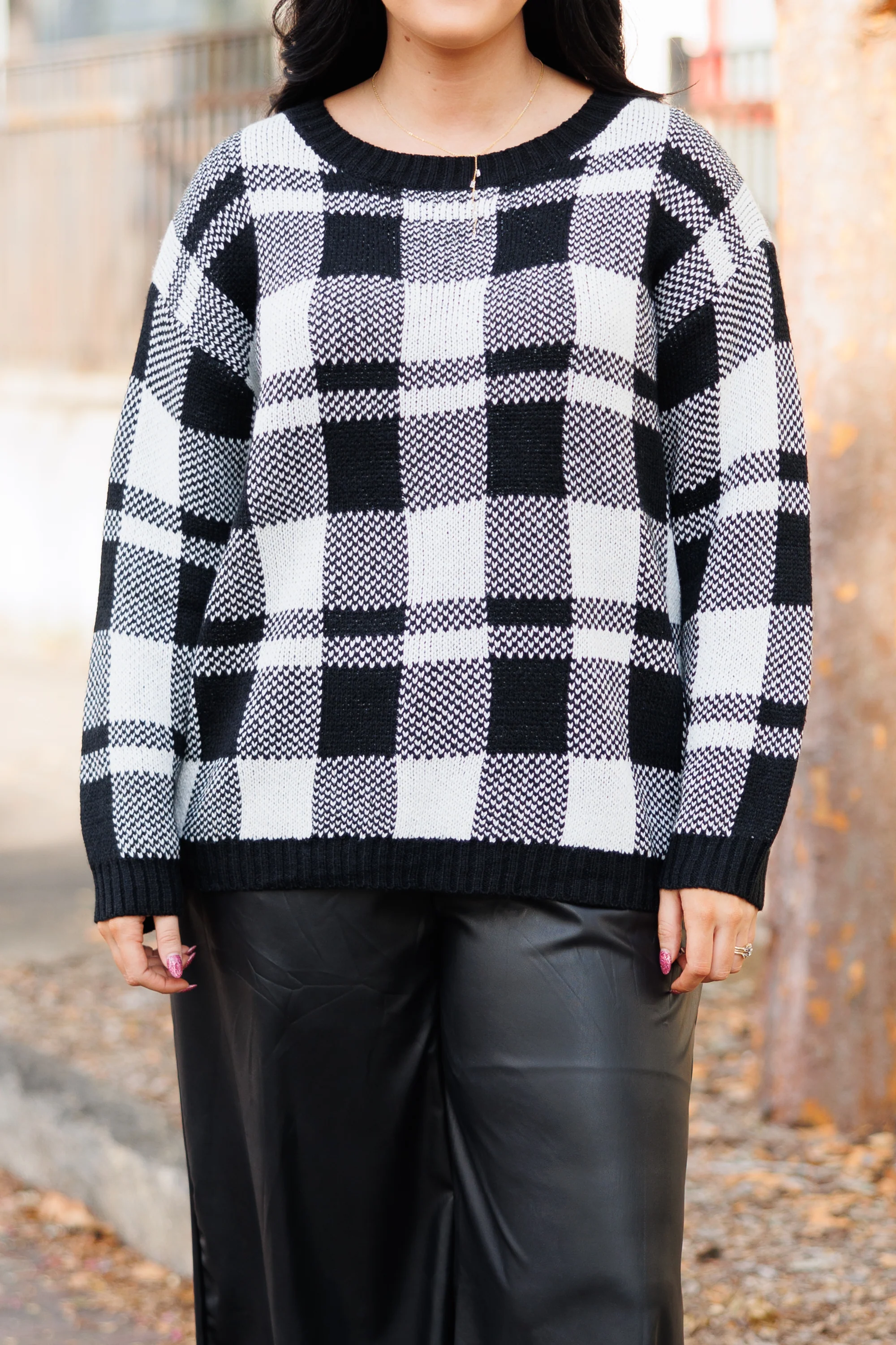 Cute and Cozy Pullover, Black - Giverhouse