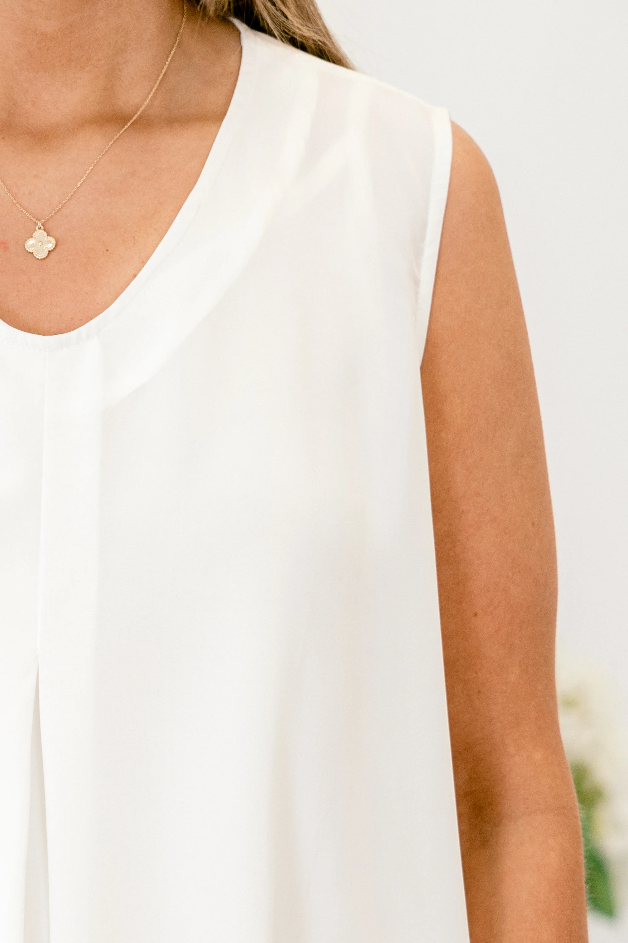 Embrace The Present Tank, Off White - Giverhouse