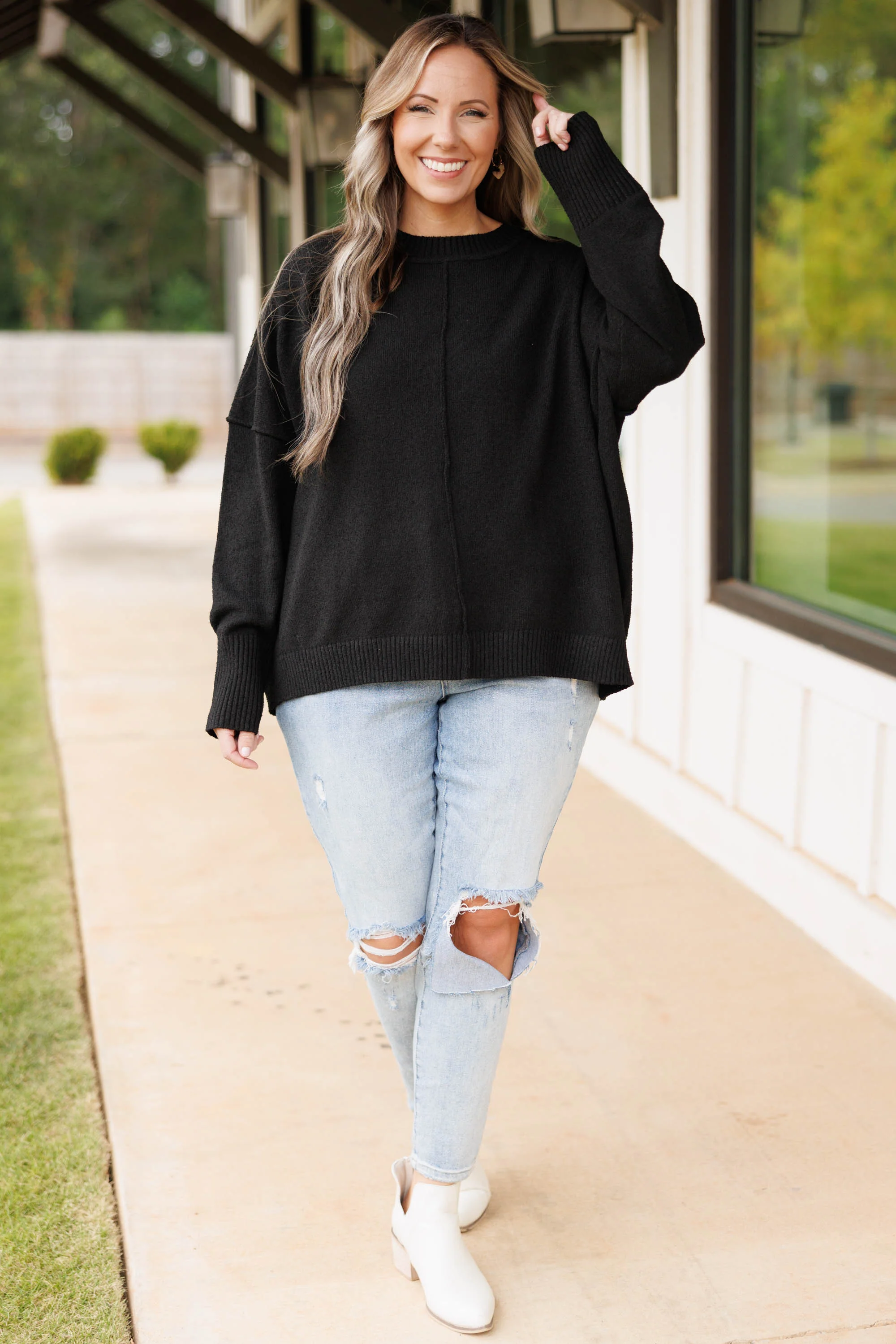 Hard To Move On Sweater, Black - Giverhouse