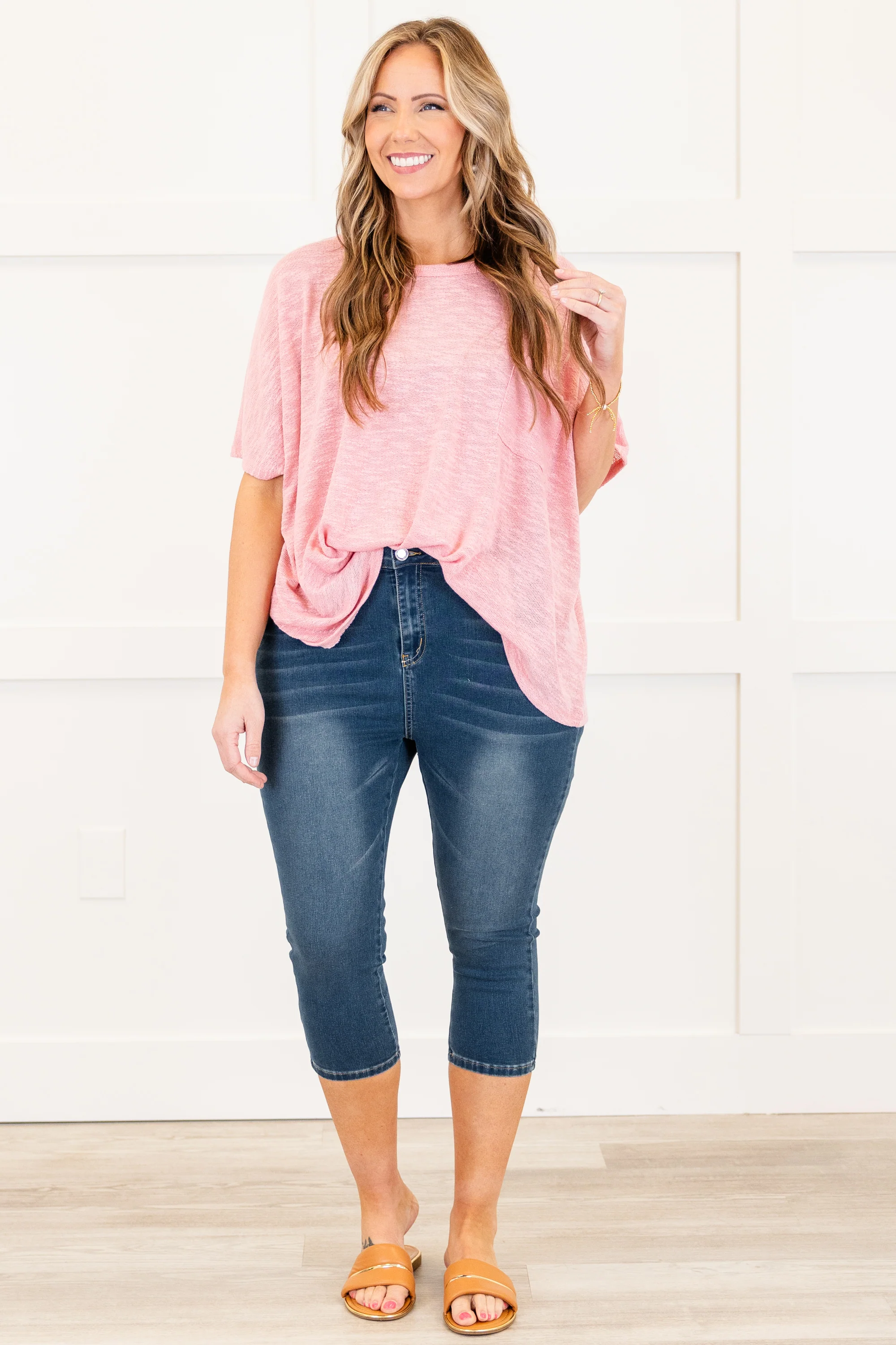 Basically Famous Capris, Medium Wash - Giverhouse