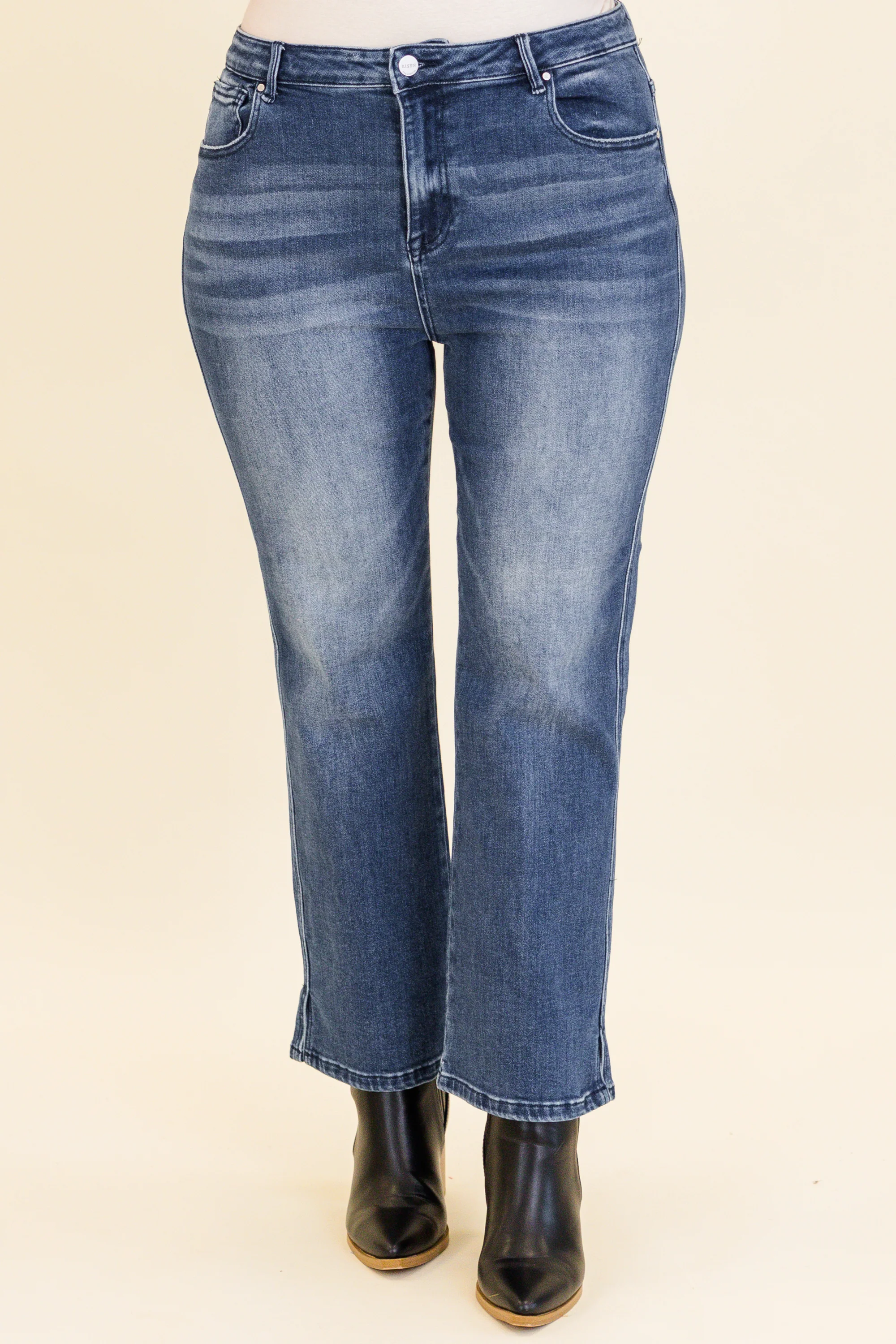 I'm In Charge Jeans, Medium Wash - Giverhouse