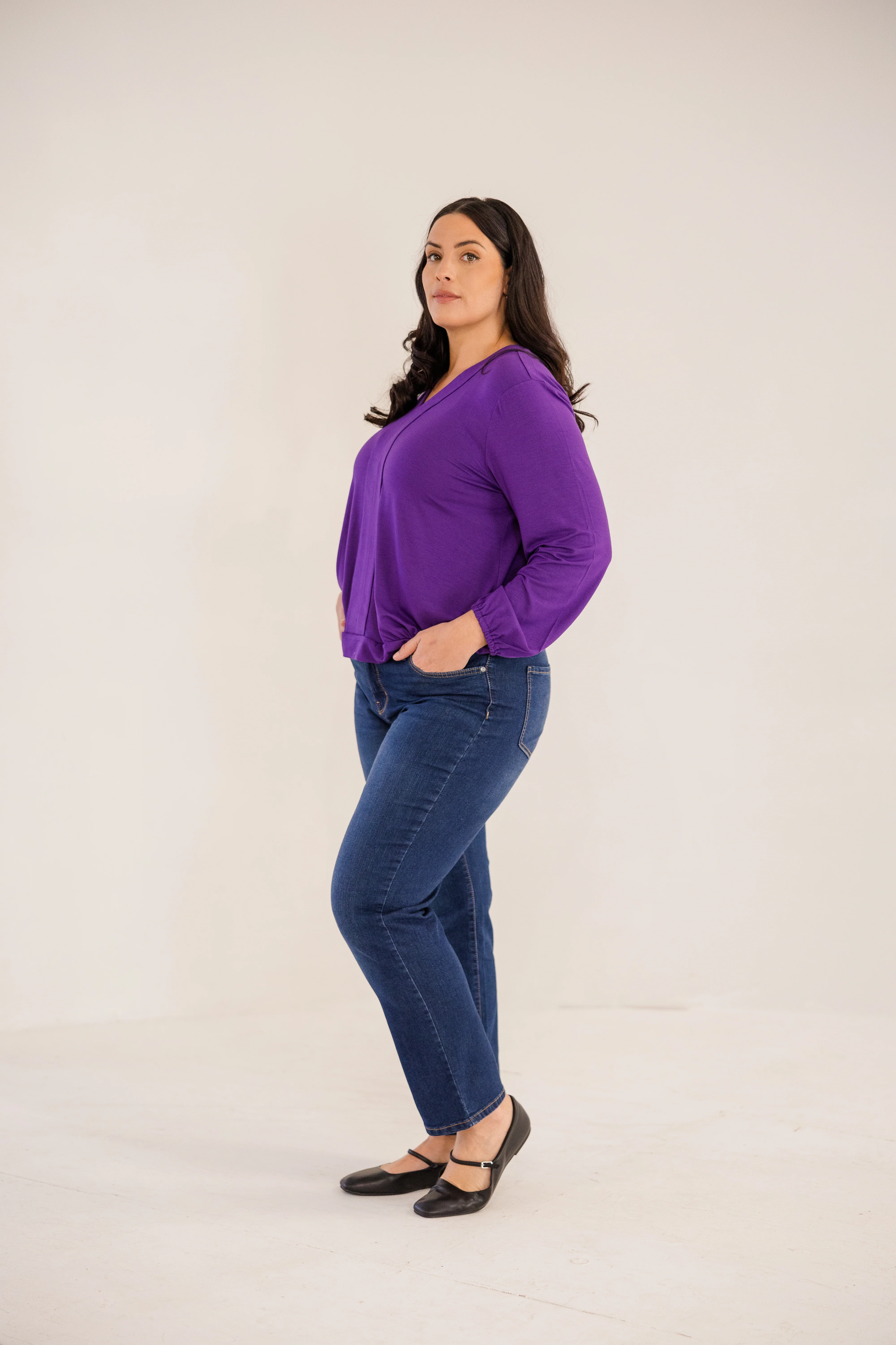 Albany Clean Neck Top, Petunia - Giverhouse