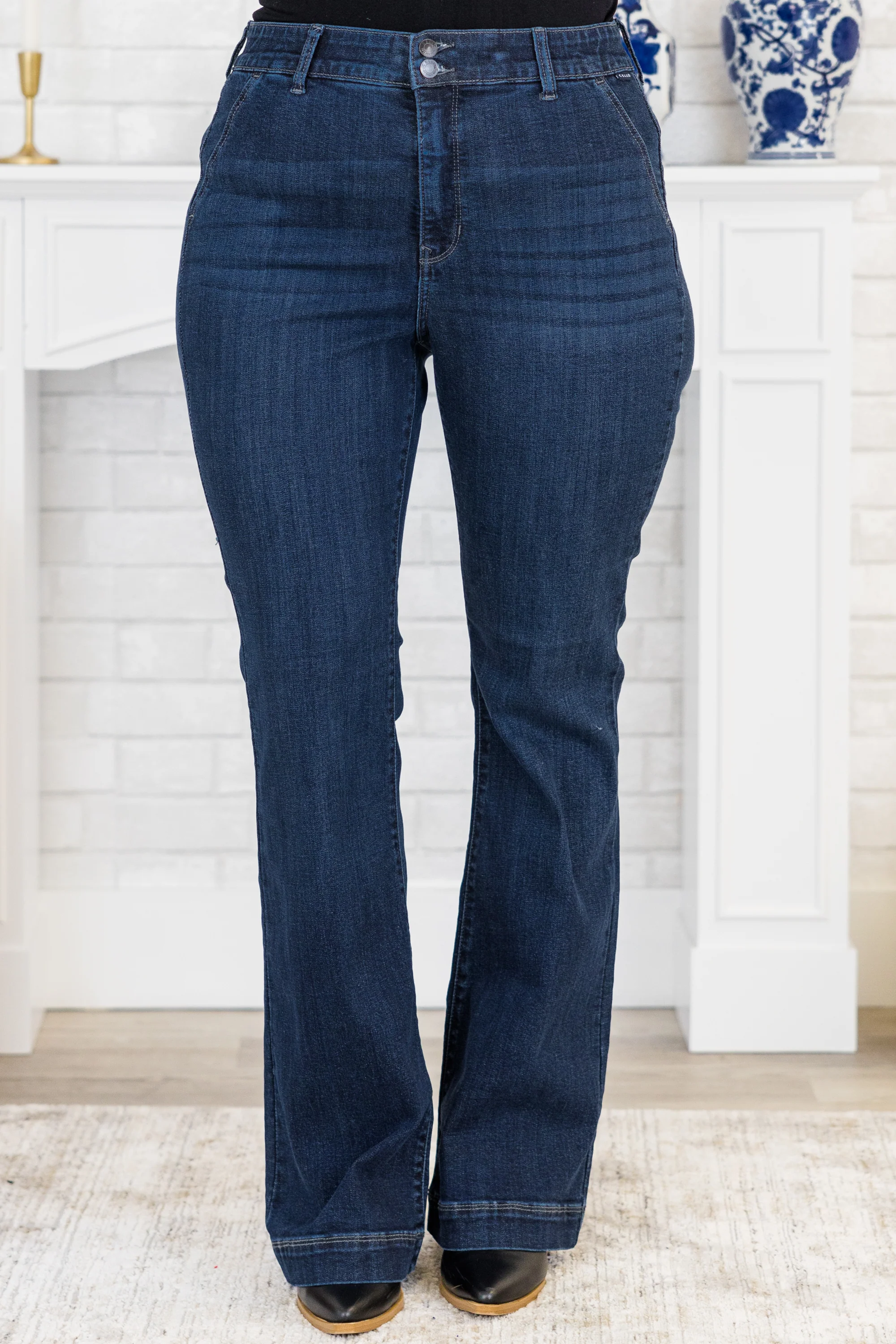 Jumping Ahead Jeans, Dark Wash - Giverhouse