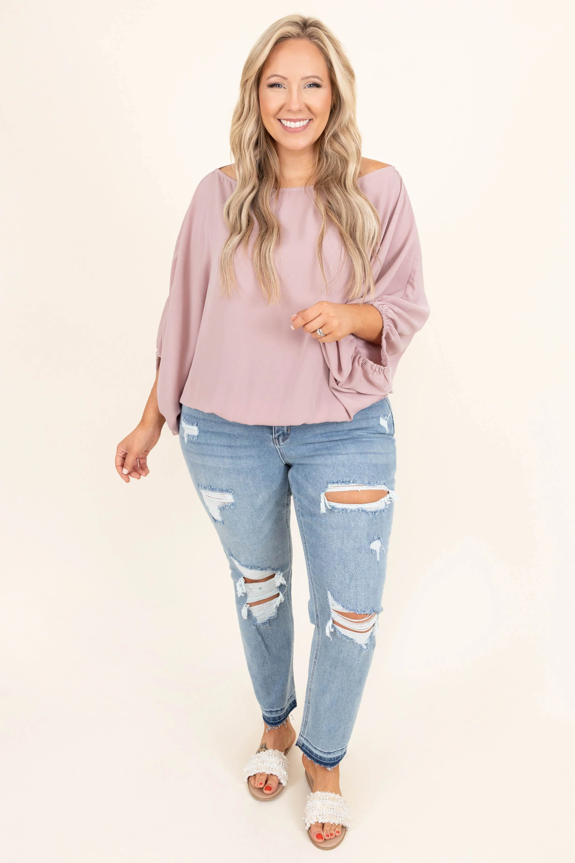 Not So Typical Jeans, Medium Wash - Giverhouse