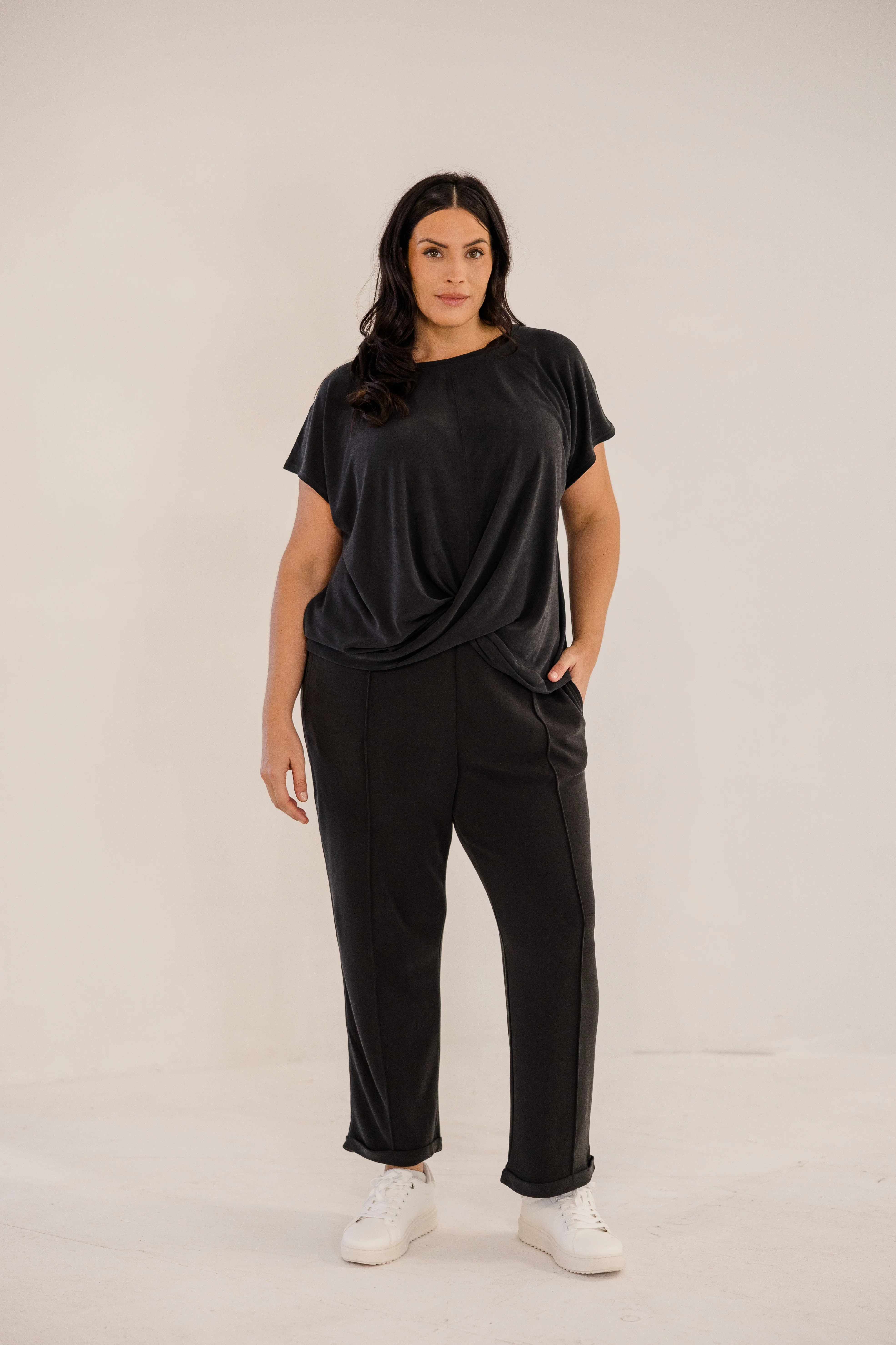 Chloe Pintuck Taper Pant, Black - Giverhouse
