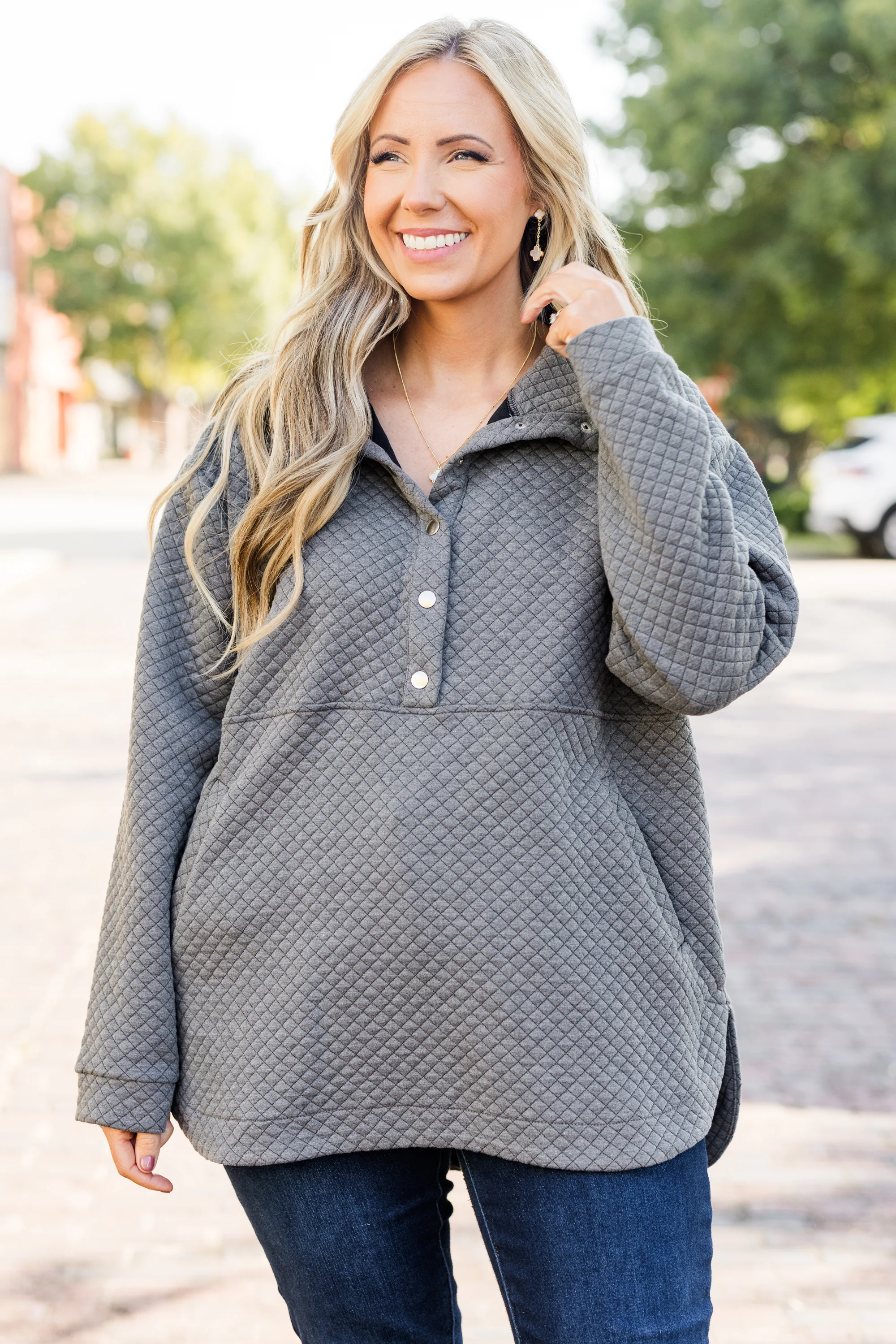 Snuggle Me Up Pullover, Charcoal Gray - Giverhouse