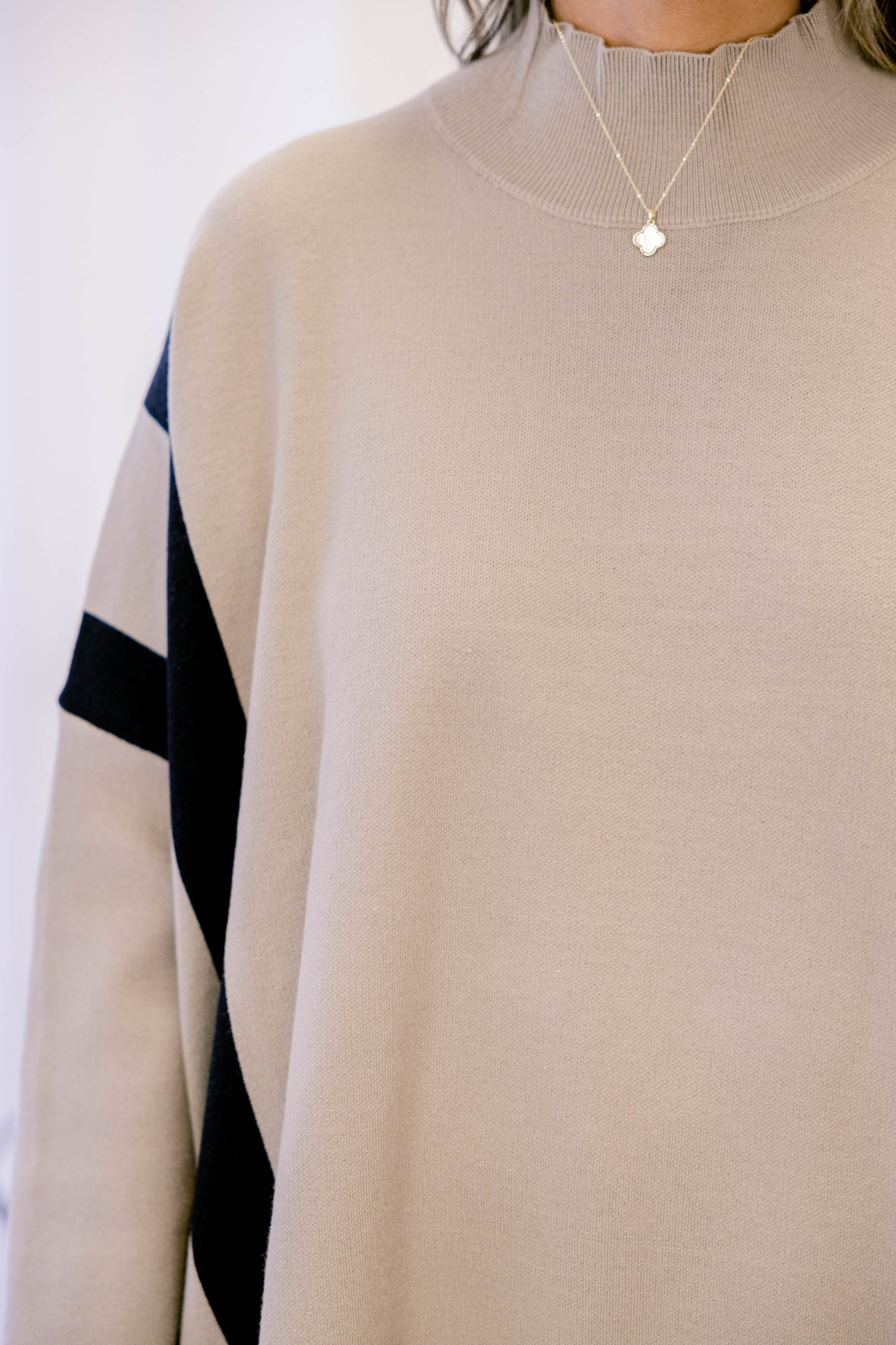 All The Luck Sweater, Taupe-Black - Giverhouse