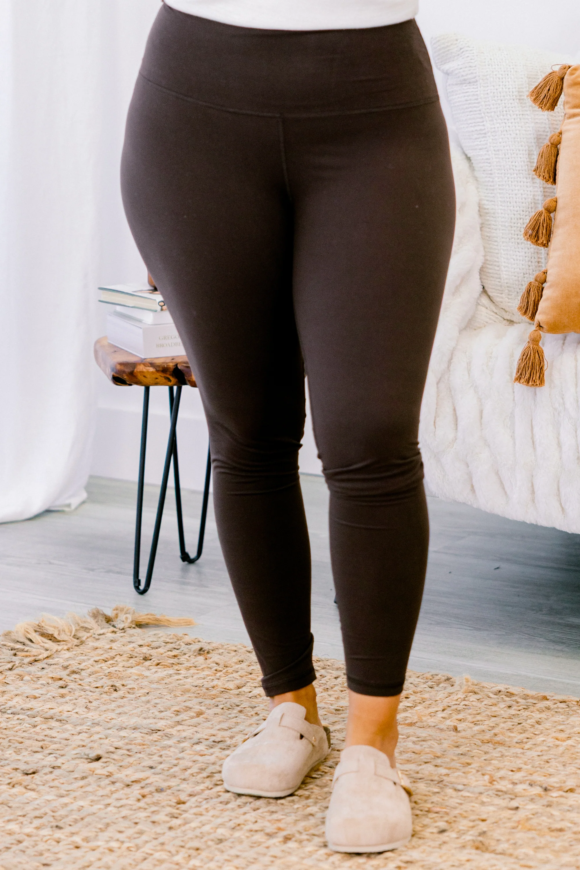 Let's Groove Leggings, Espresso - Giverhouse