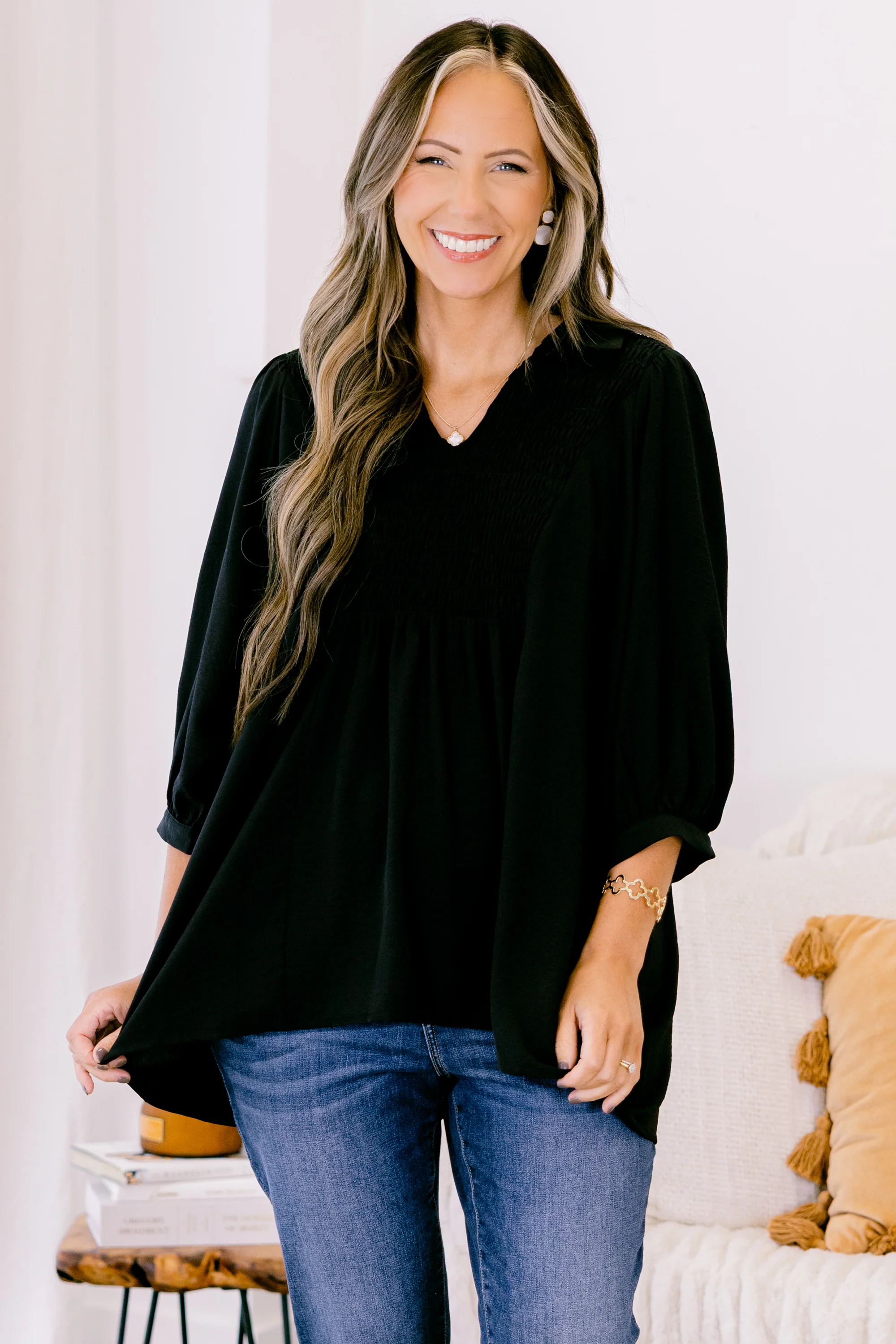 What Can I Do Top, Black - Giverhouse