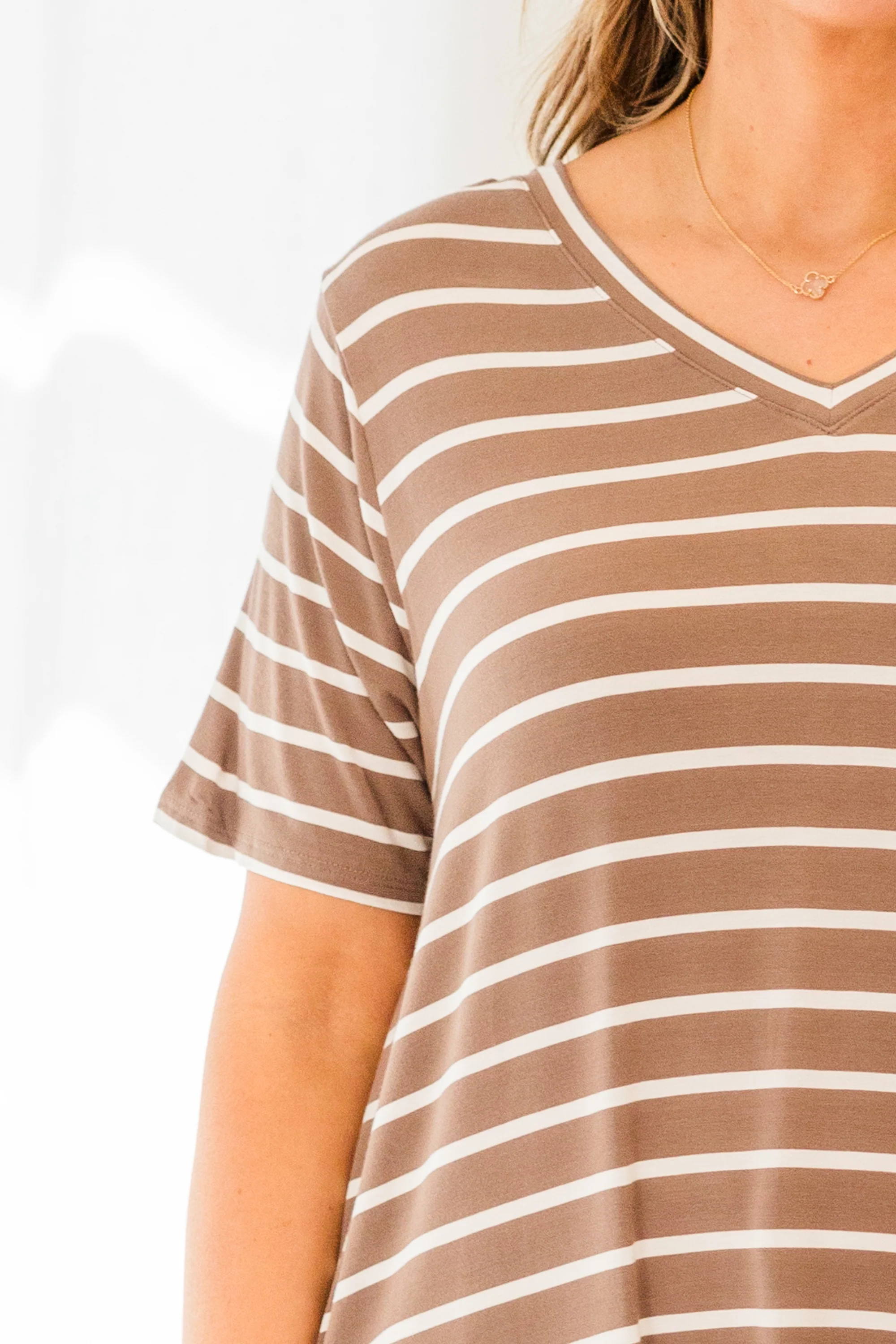 All About Good Times Top, Mocha-Ivory - Giverhouse