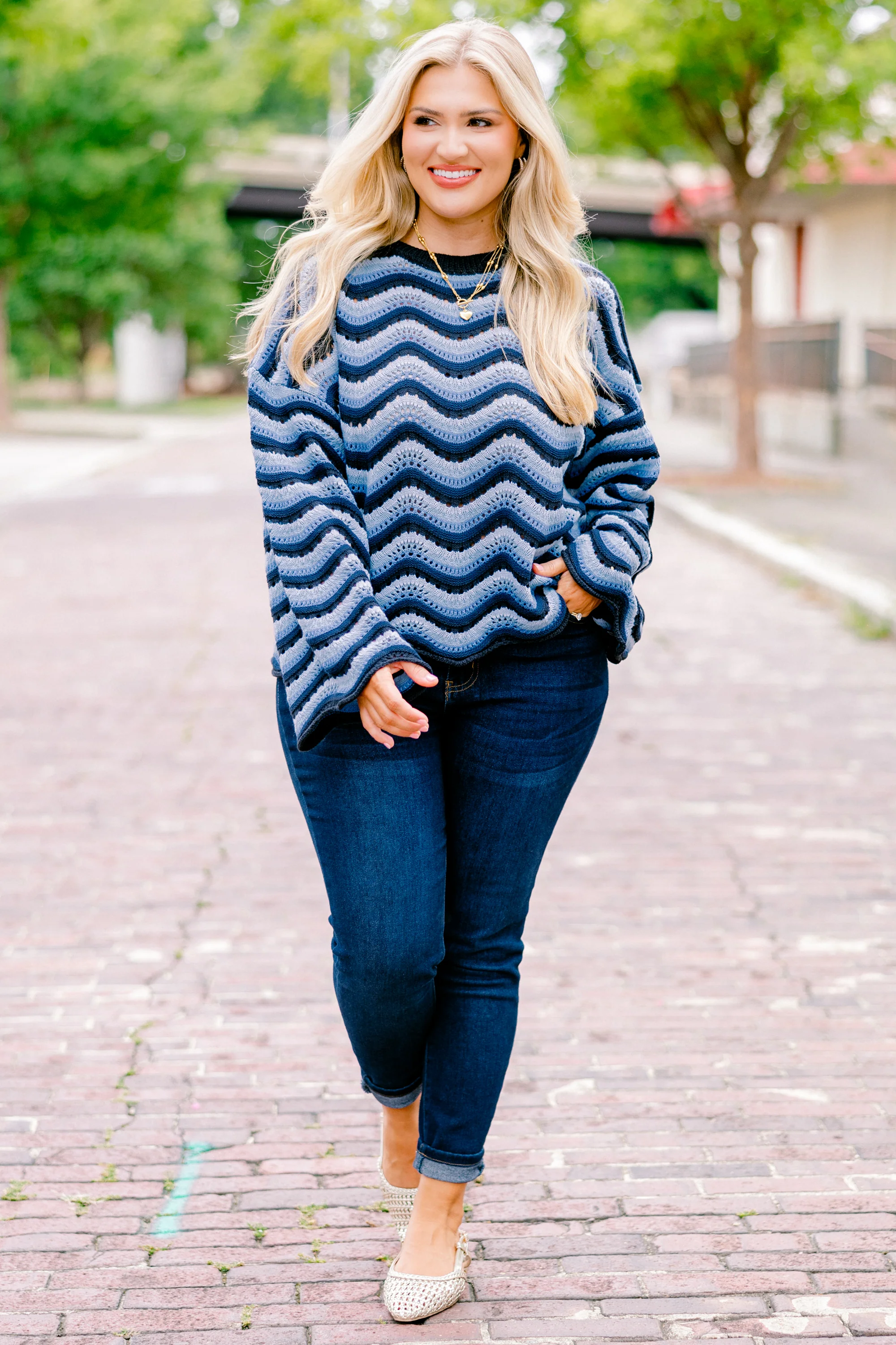 Wavy Comfort Sweater, Navy Blue - Giverhouse