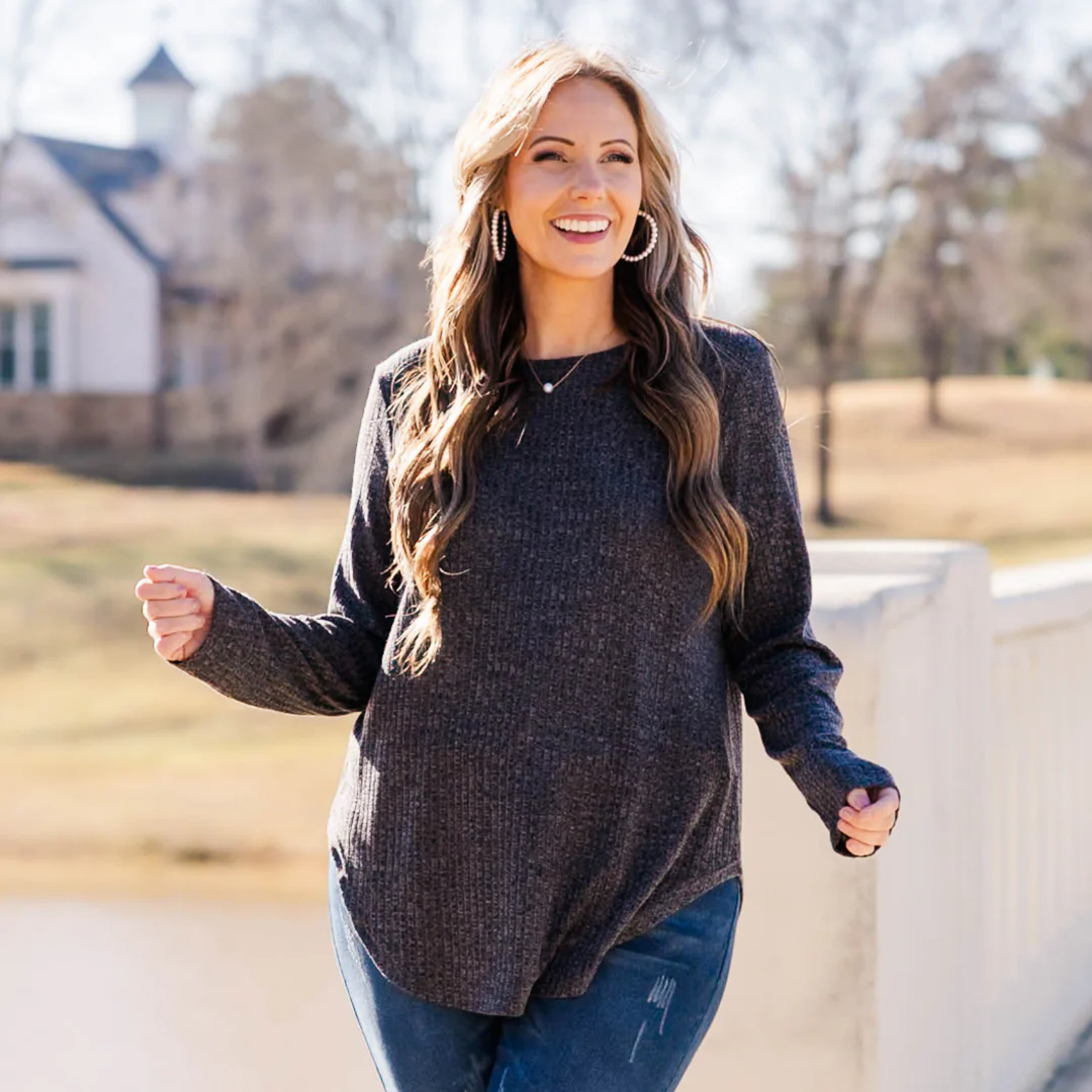 Loving Me Top, Charcoal - Giverhouse