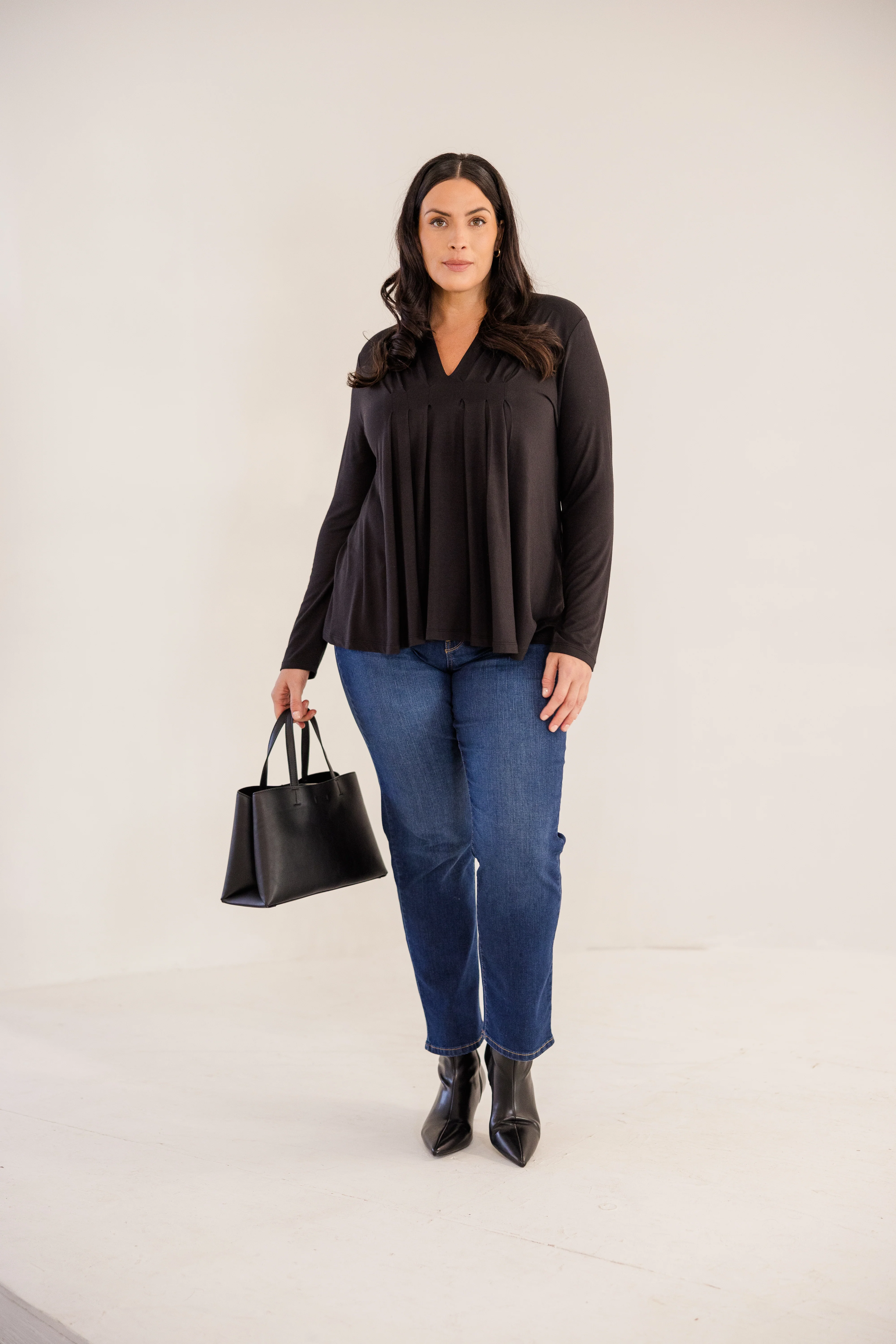 Mercer Front Pleat Top, Black - Giverhouse