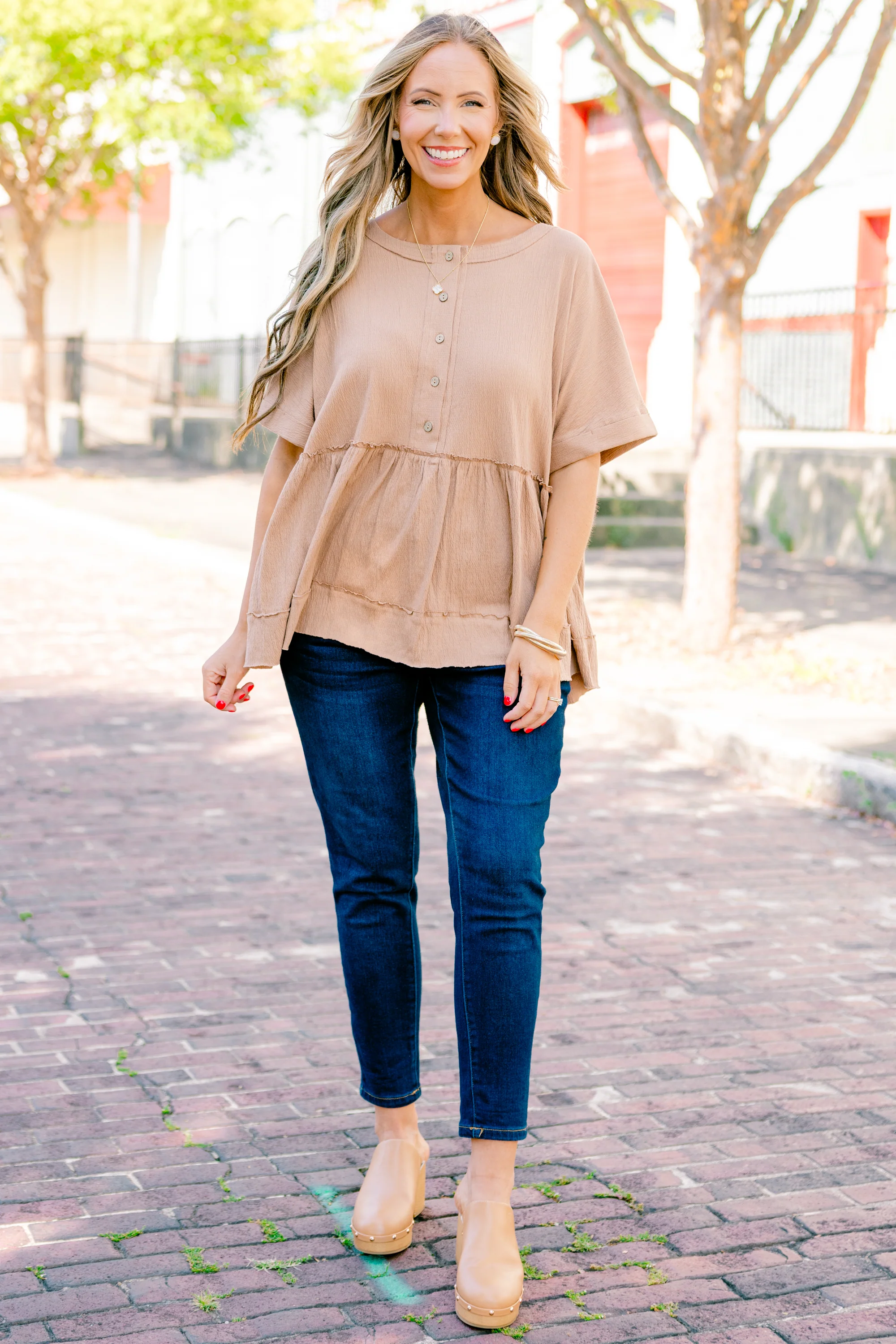 What Should We Do Today Top, Brown - Giverhouse