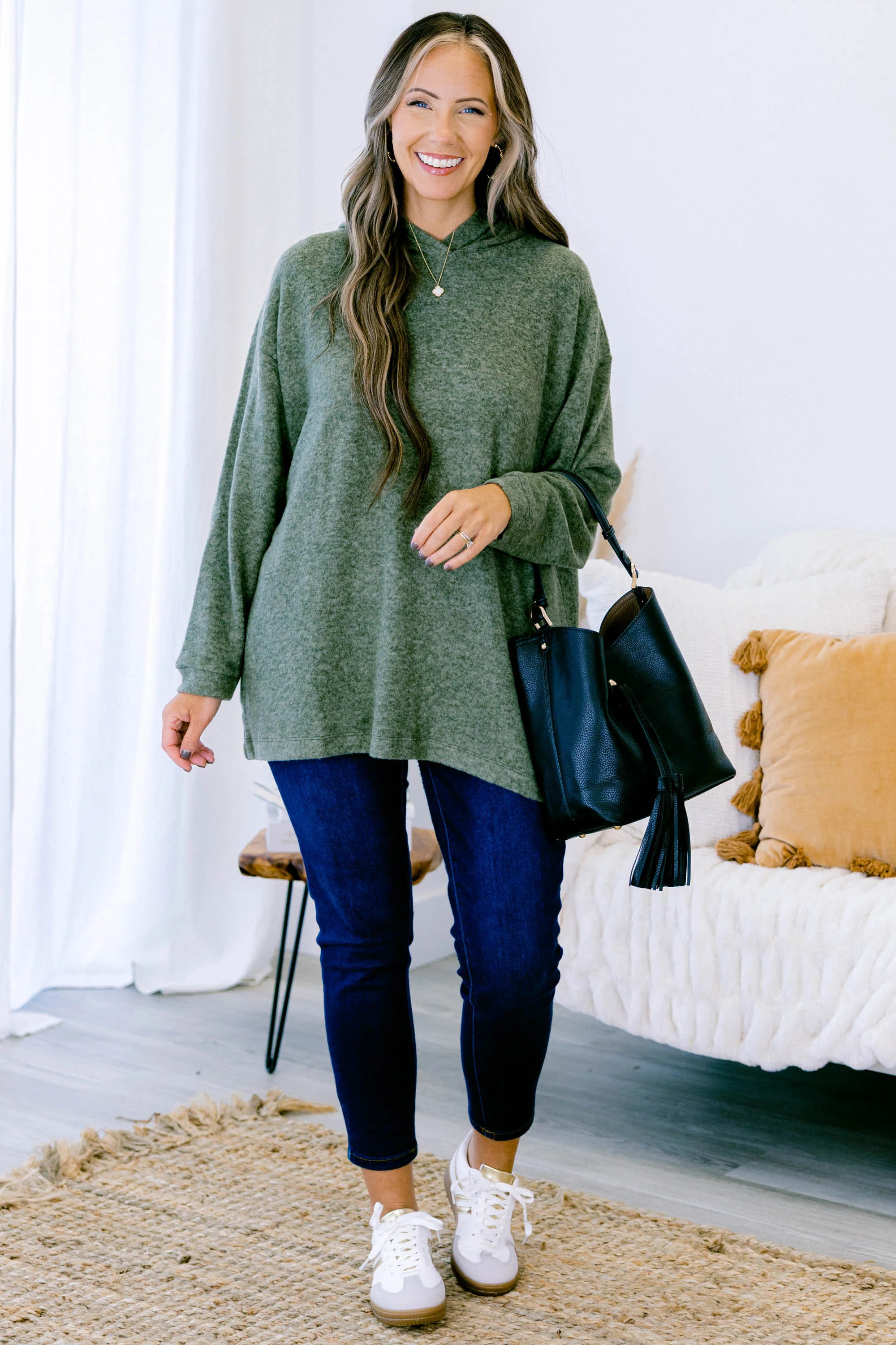 I Am On The Go Top, Dark Olive - Giverhouse