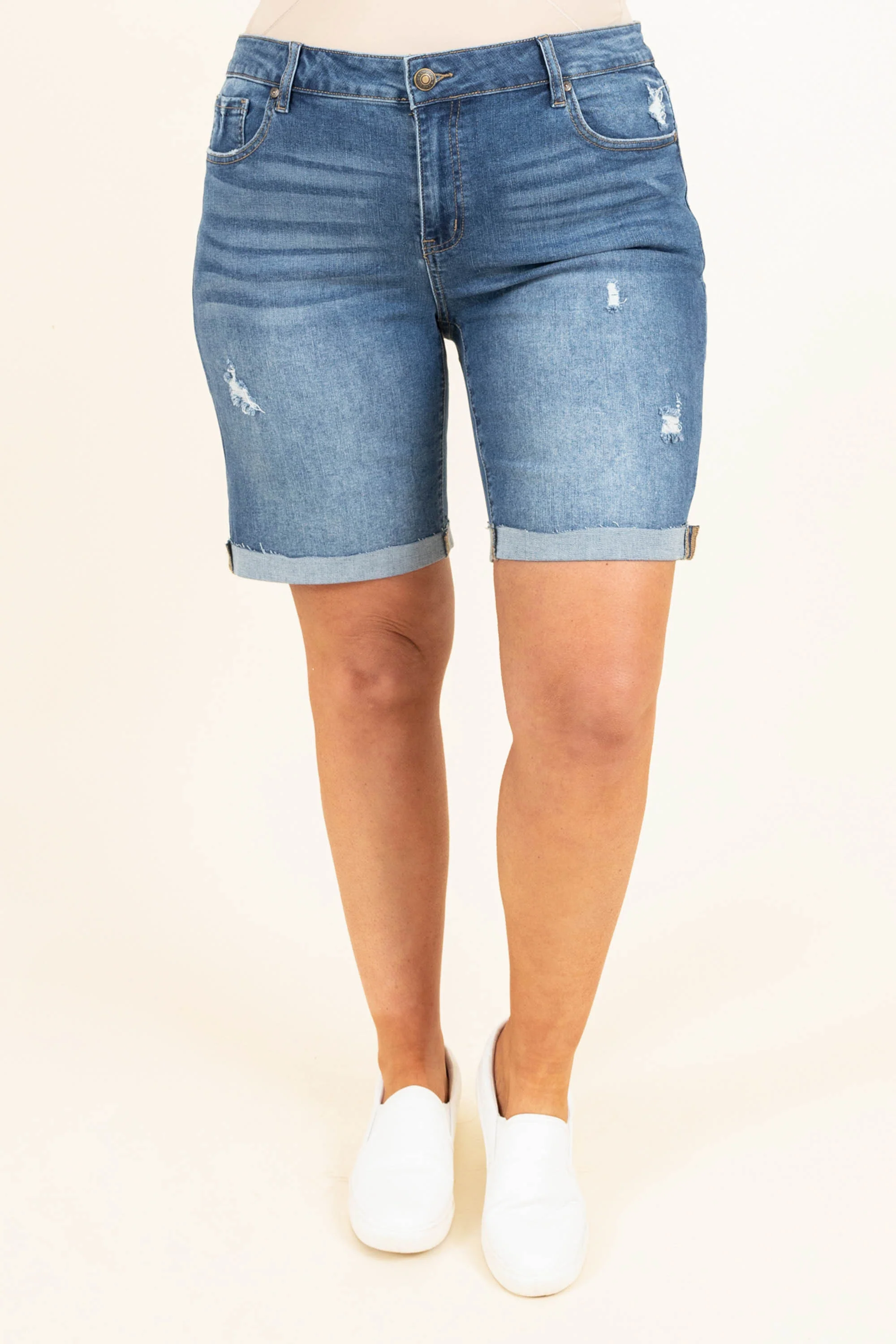 Weekend Away Shorts, Medium Wash - Giverhouse