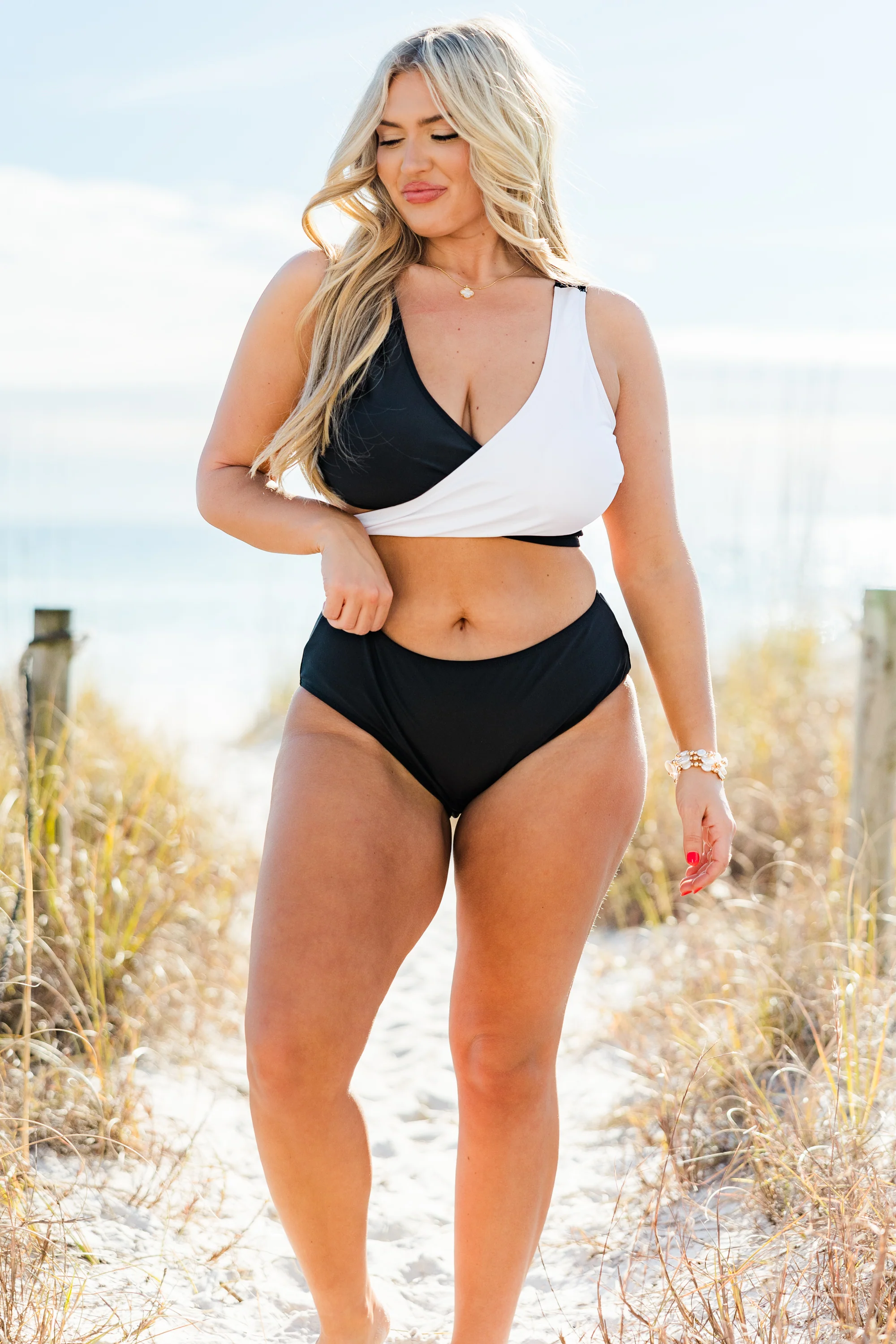 Catch Flights Swim Top, Black/White - Giverhouse