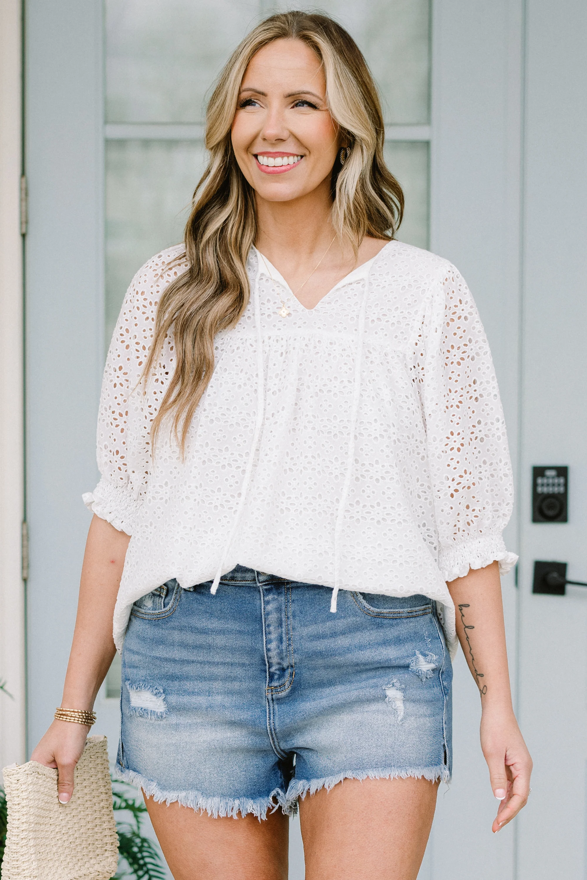 Take Control Shorts, Medium Wash - Giverhouse