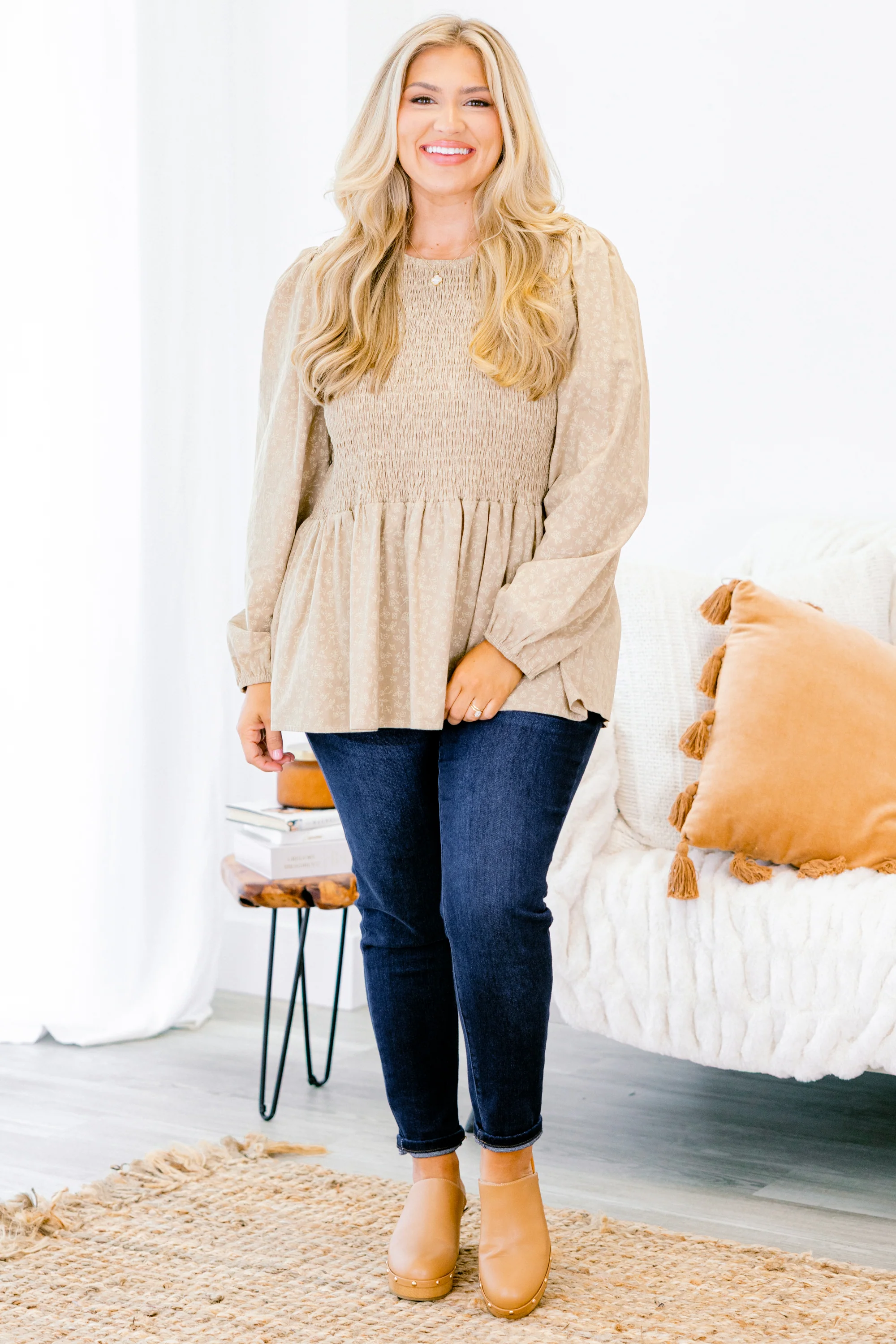 Wallflower Kisses Top, Light Olive - Giverhouse