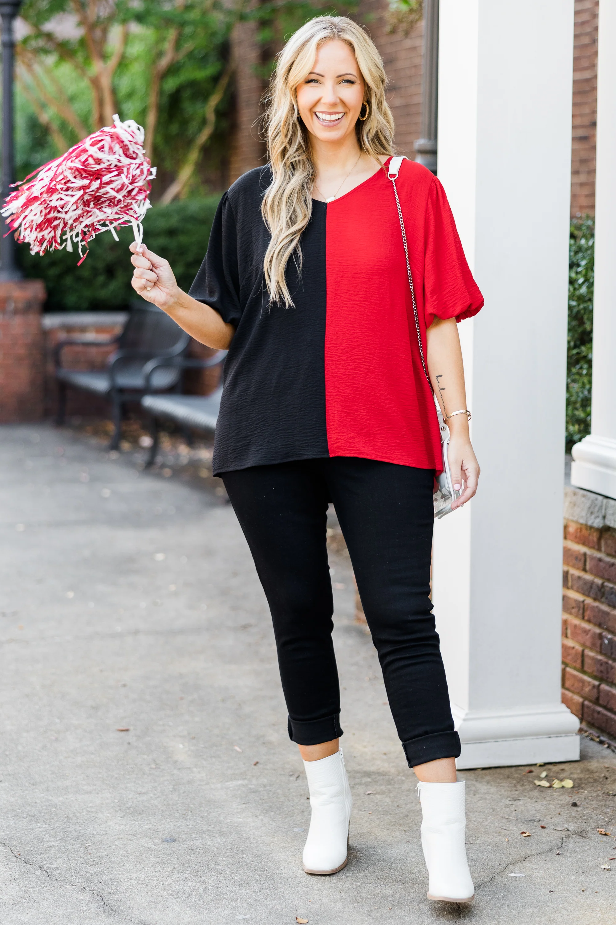 Sideline Sweetheart Top, Black-Red - Giverhouse