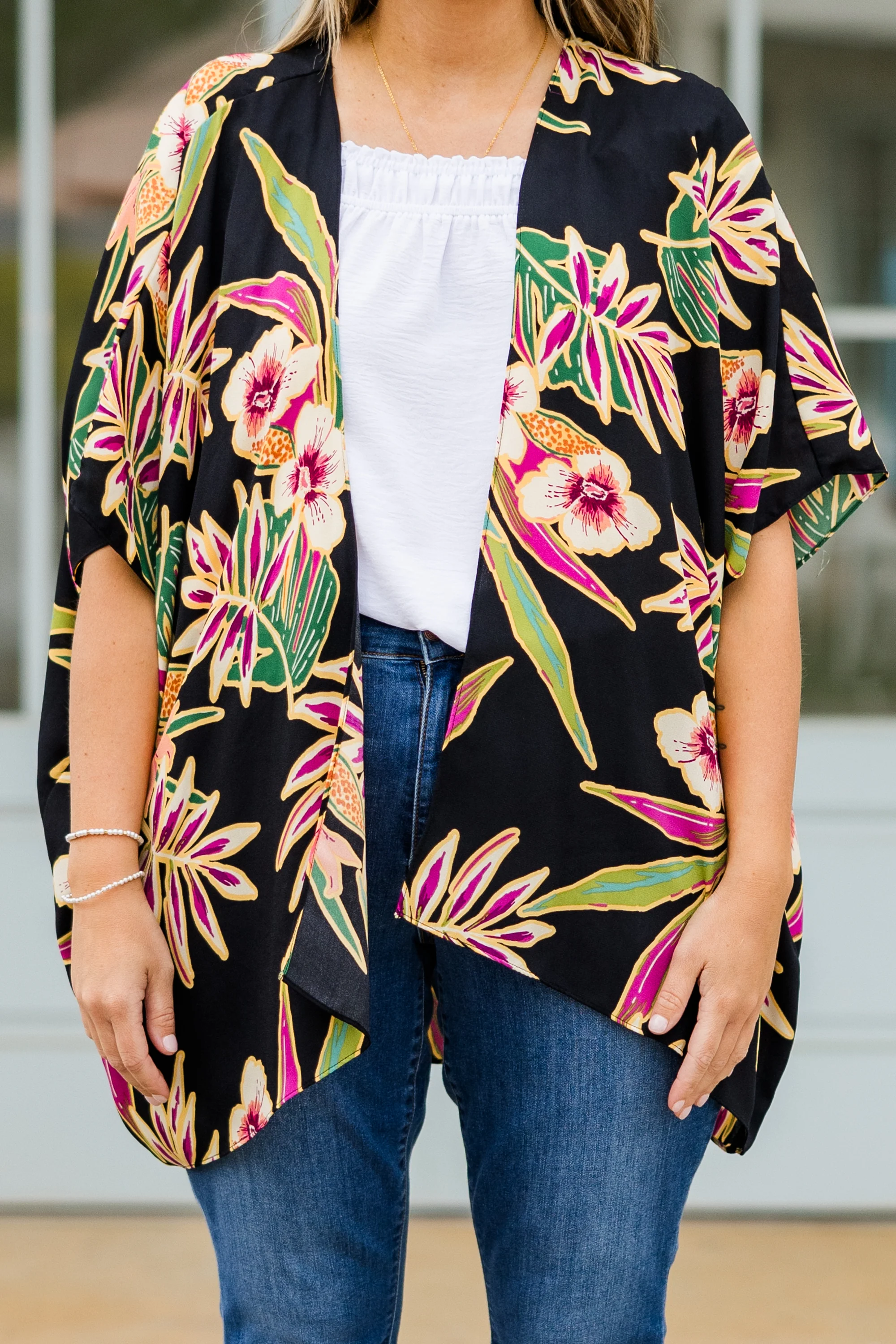 Island Breeze Kimono, Black Floral - Giverhouse